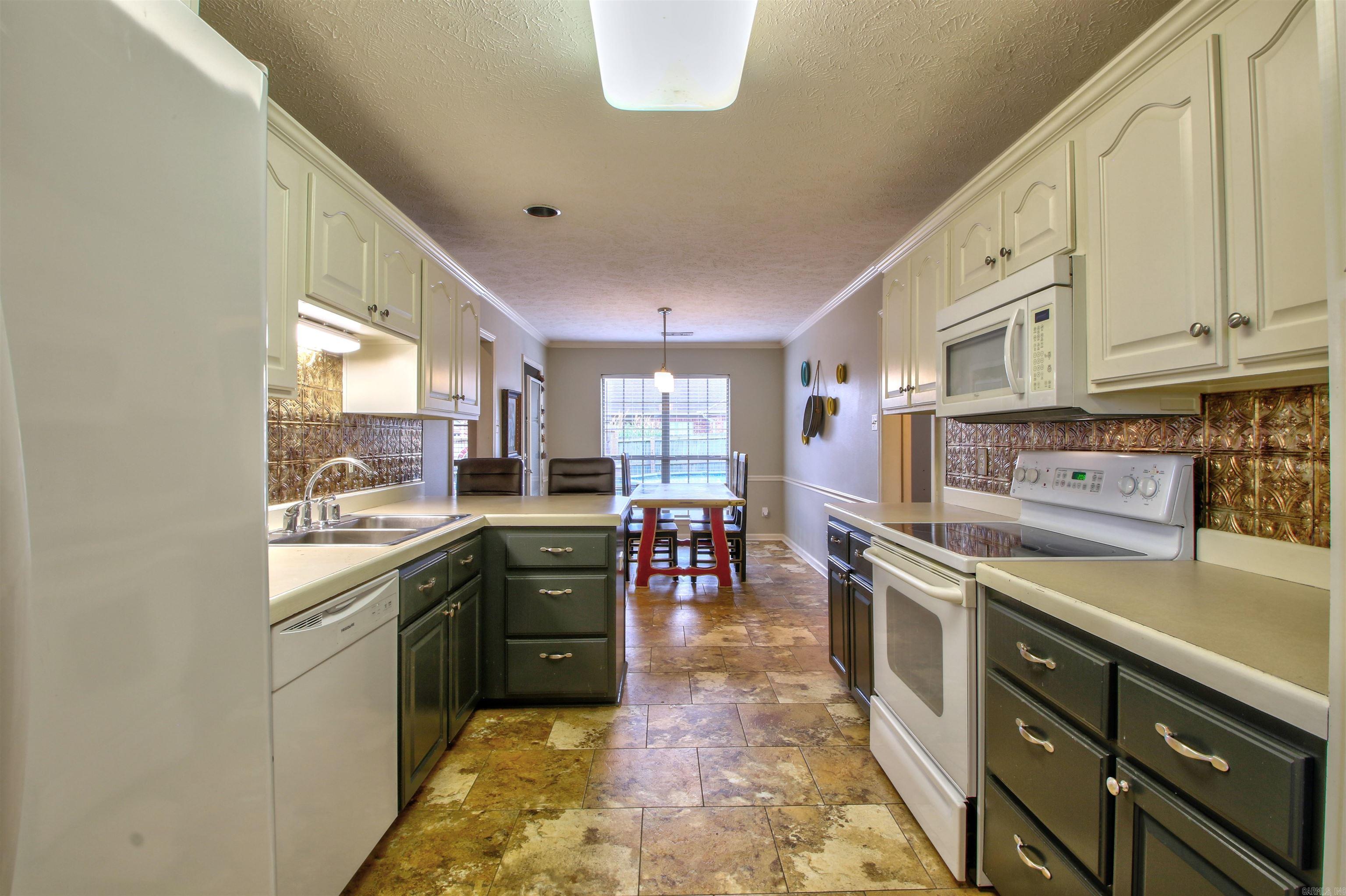 VINEYARD SUB PH I - Residential