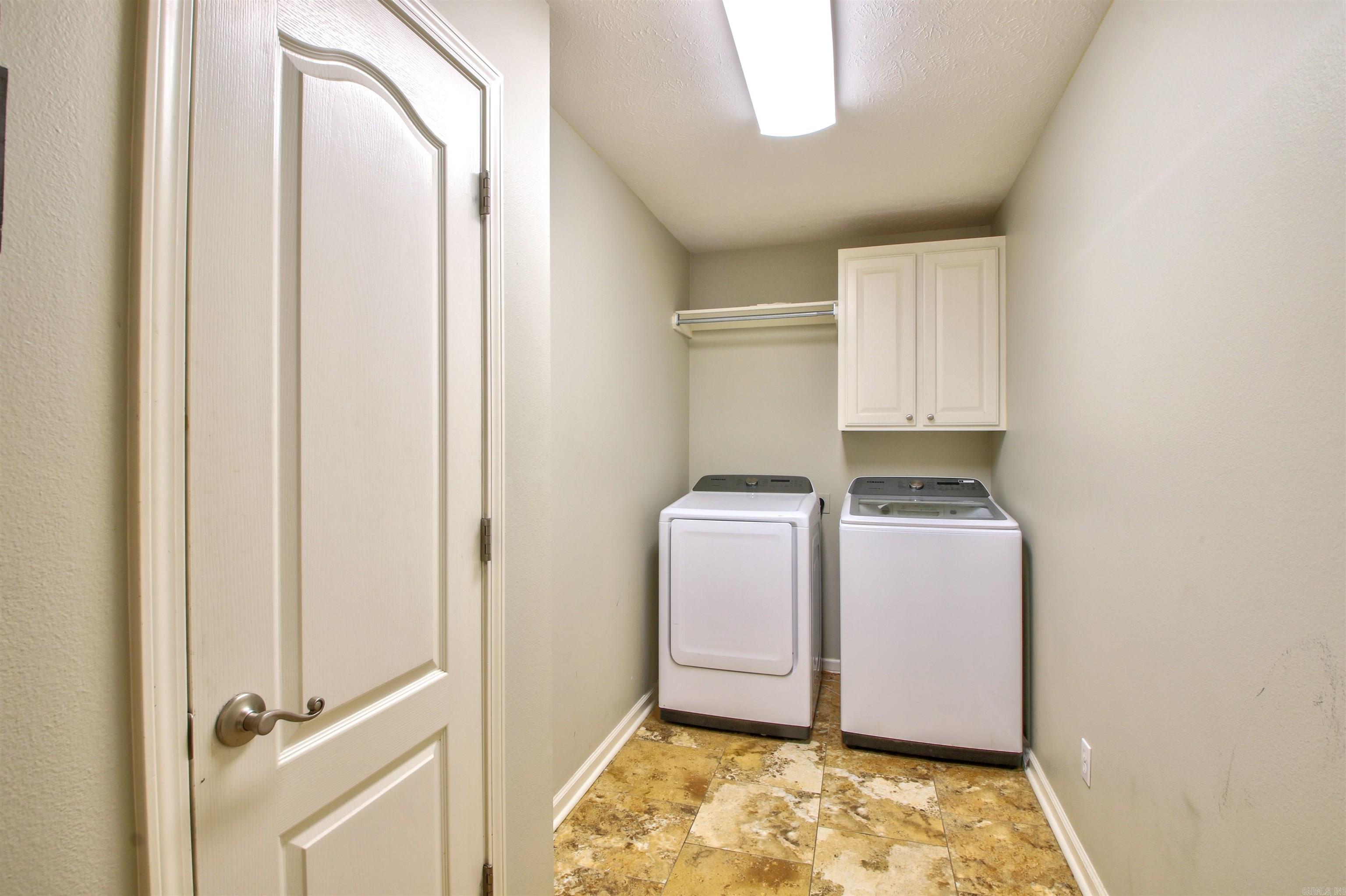 VINEYARD SUB PH I - Residential