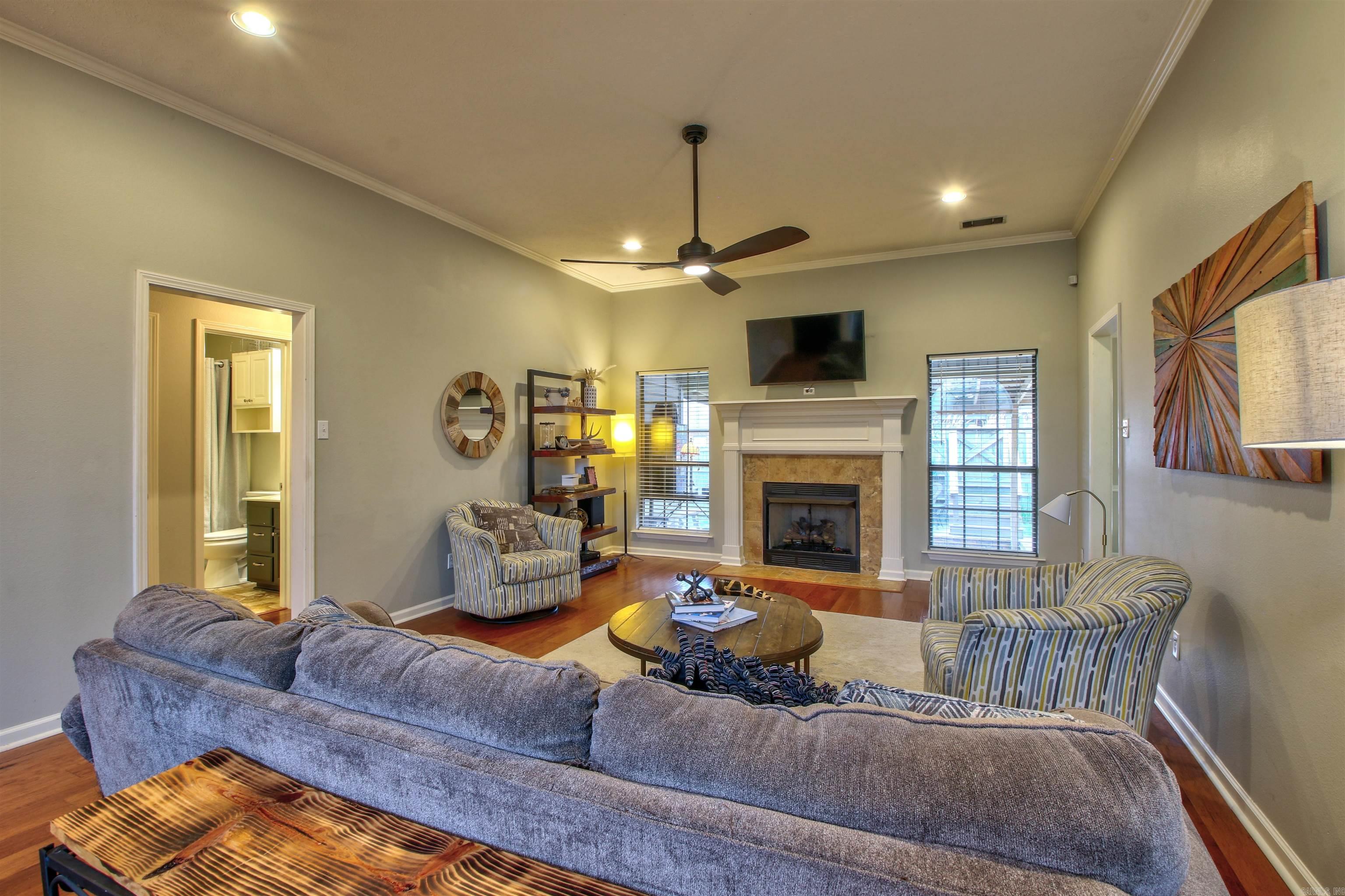 VINEYARD SUB PH I - Residential