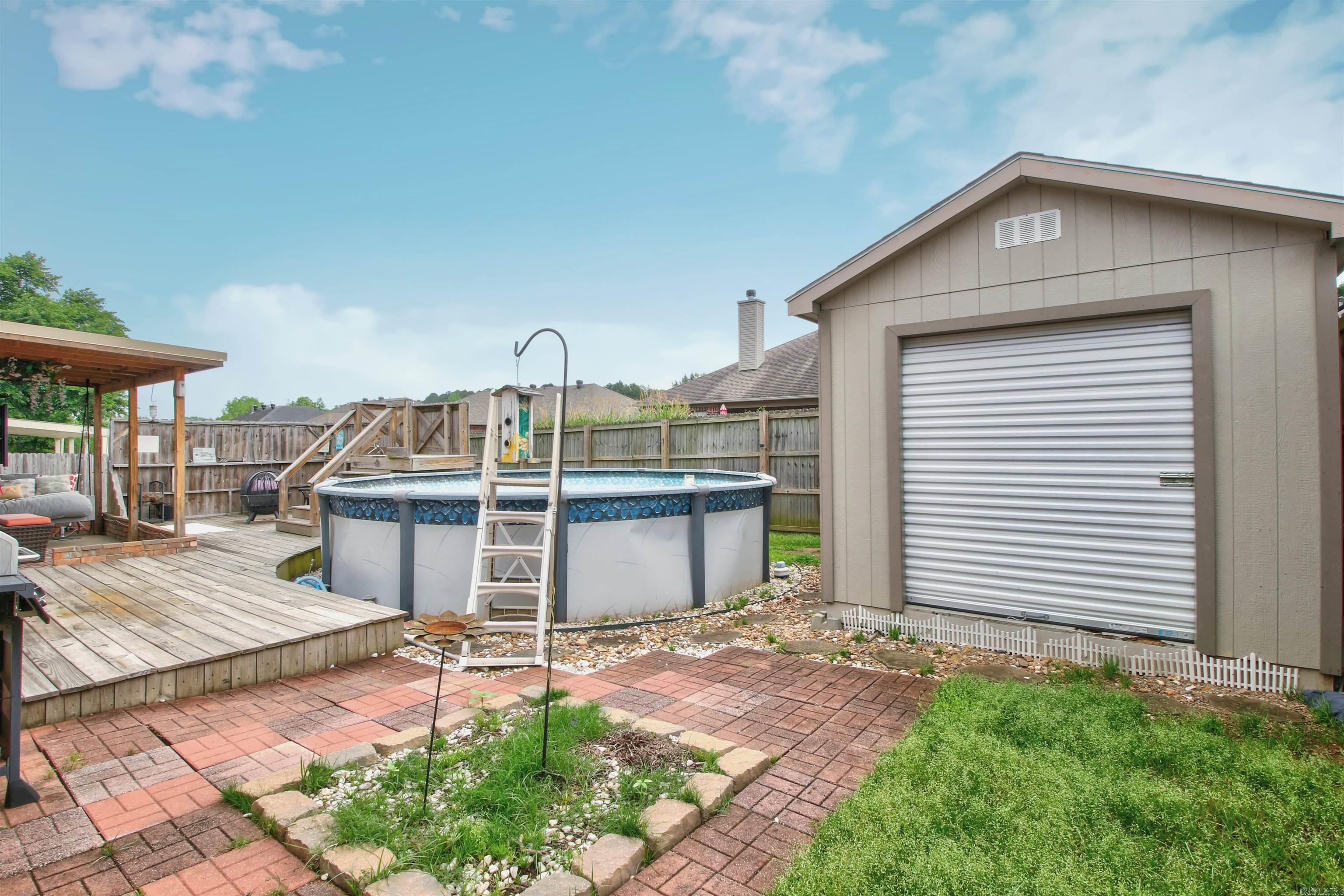 VINEYARD SUB PH I - Residential