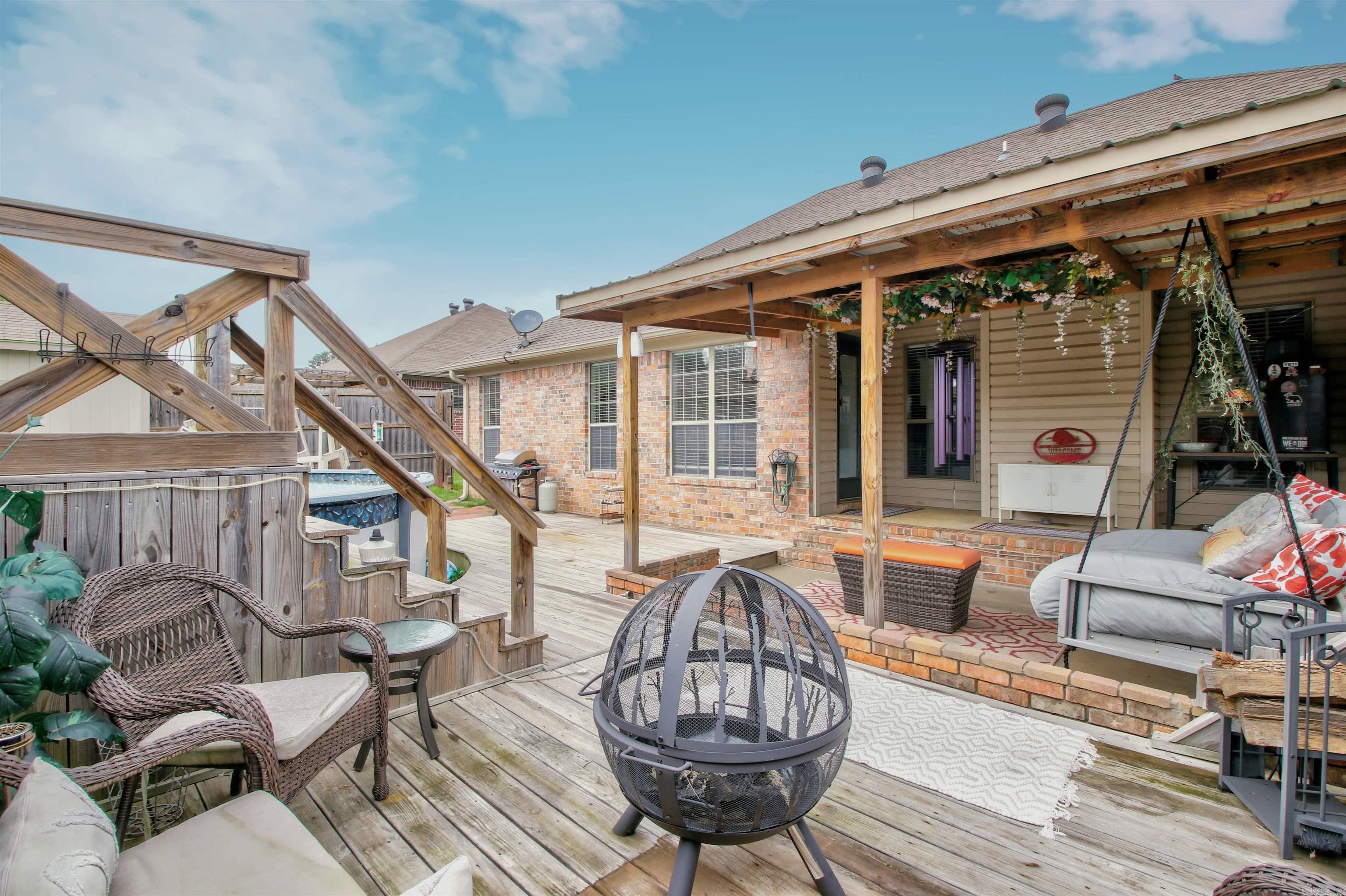 VINEYARD SUB PH I - Residential