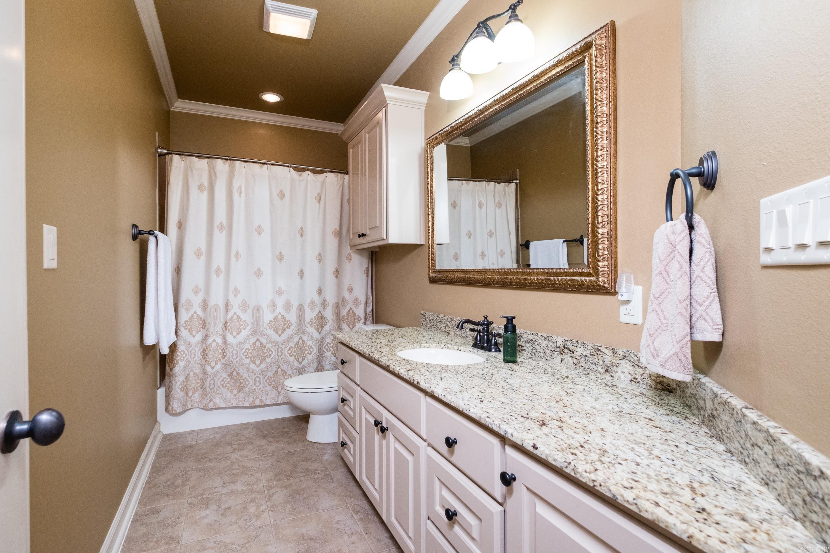 CHENAL VALLEY DEAUVILLE PLACE - Residential