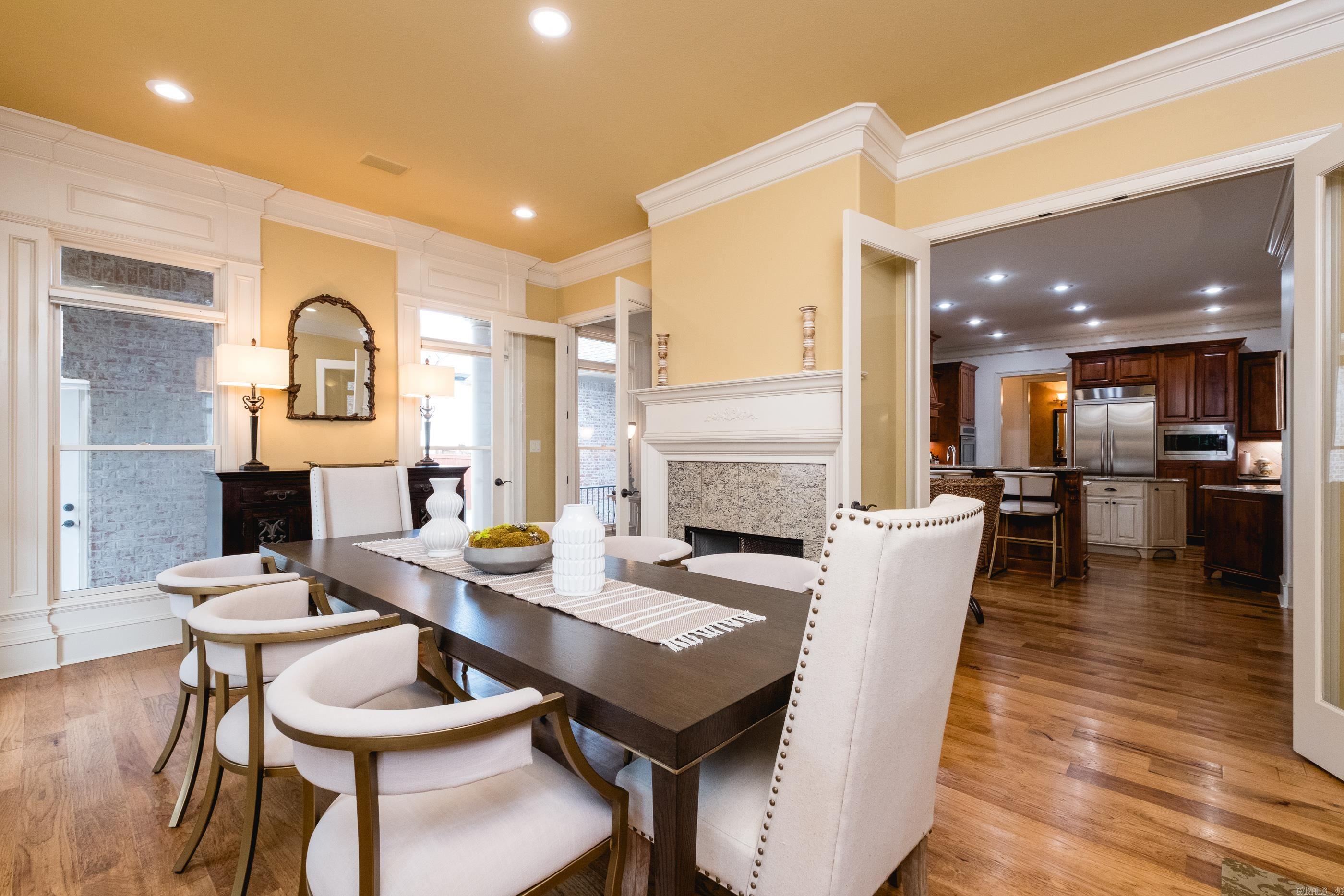 CHENAL VALLEY DEAUVILLE PLACE - Residential