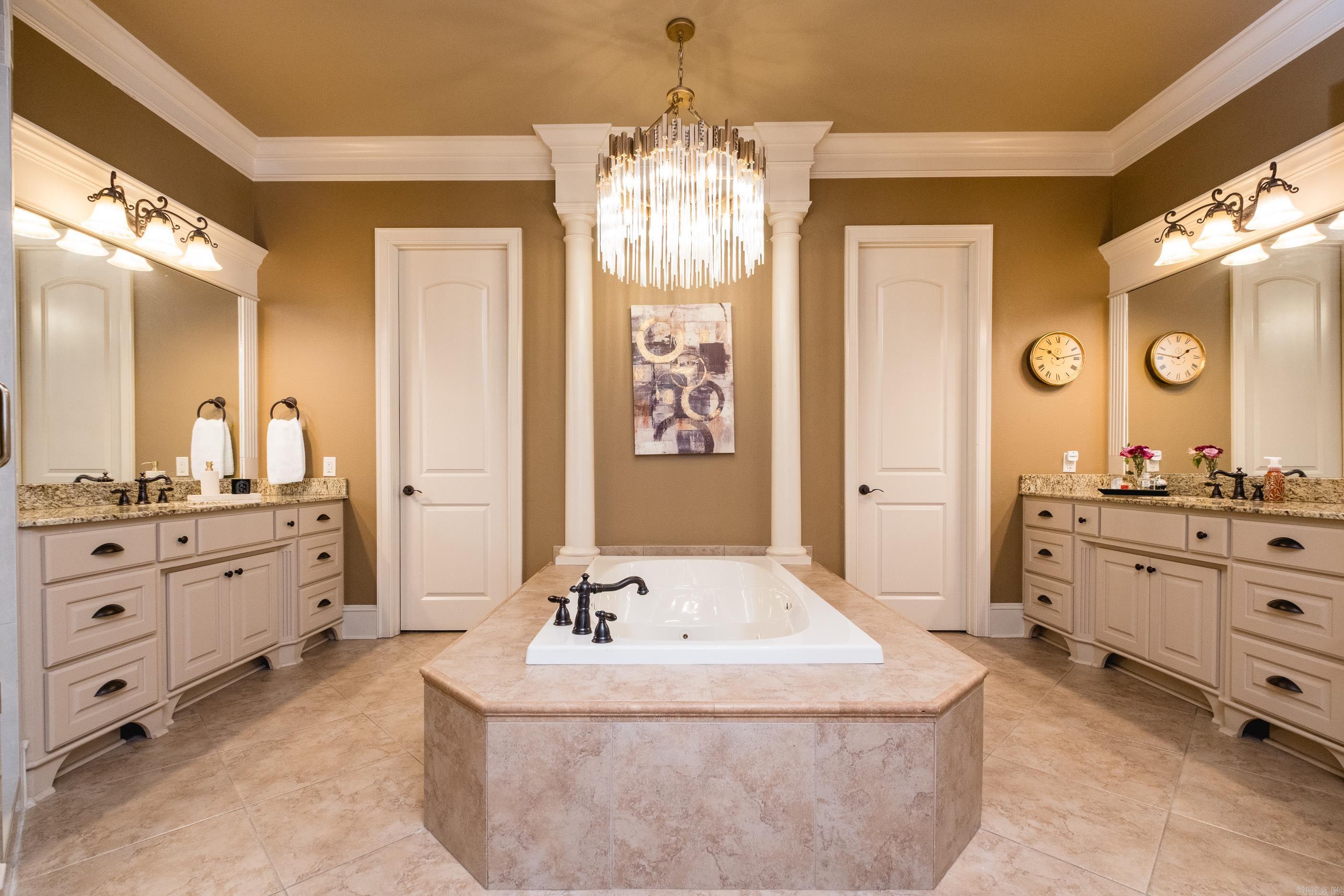 CHENAL VALLEY DEAUVILLE PLACE - Residential