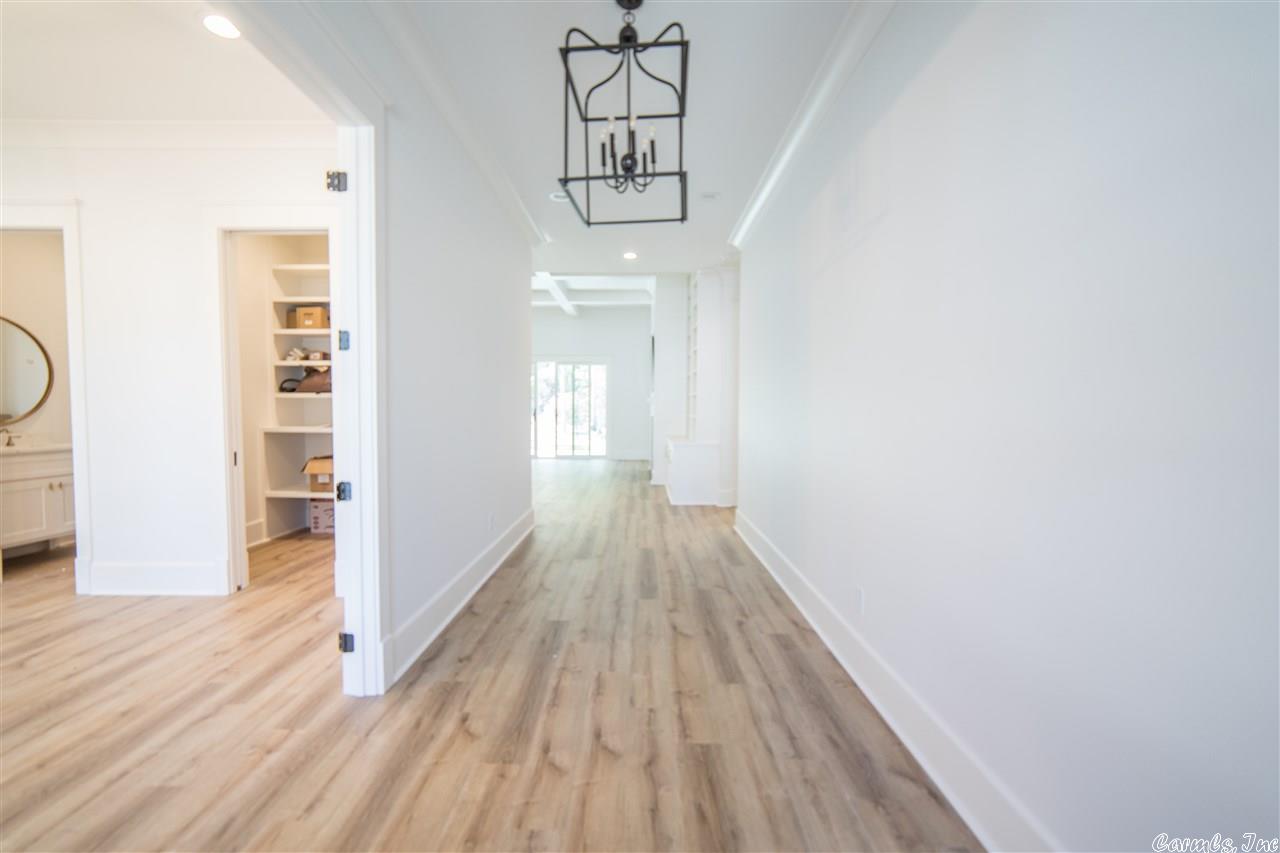 CHENAL VALLEY "ENSBURY PLACE" - Residential