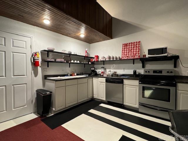 East Broadway - Residential