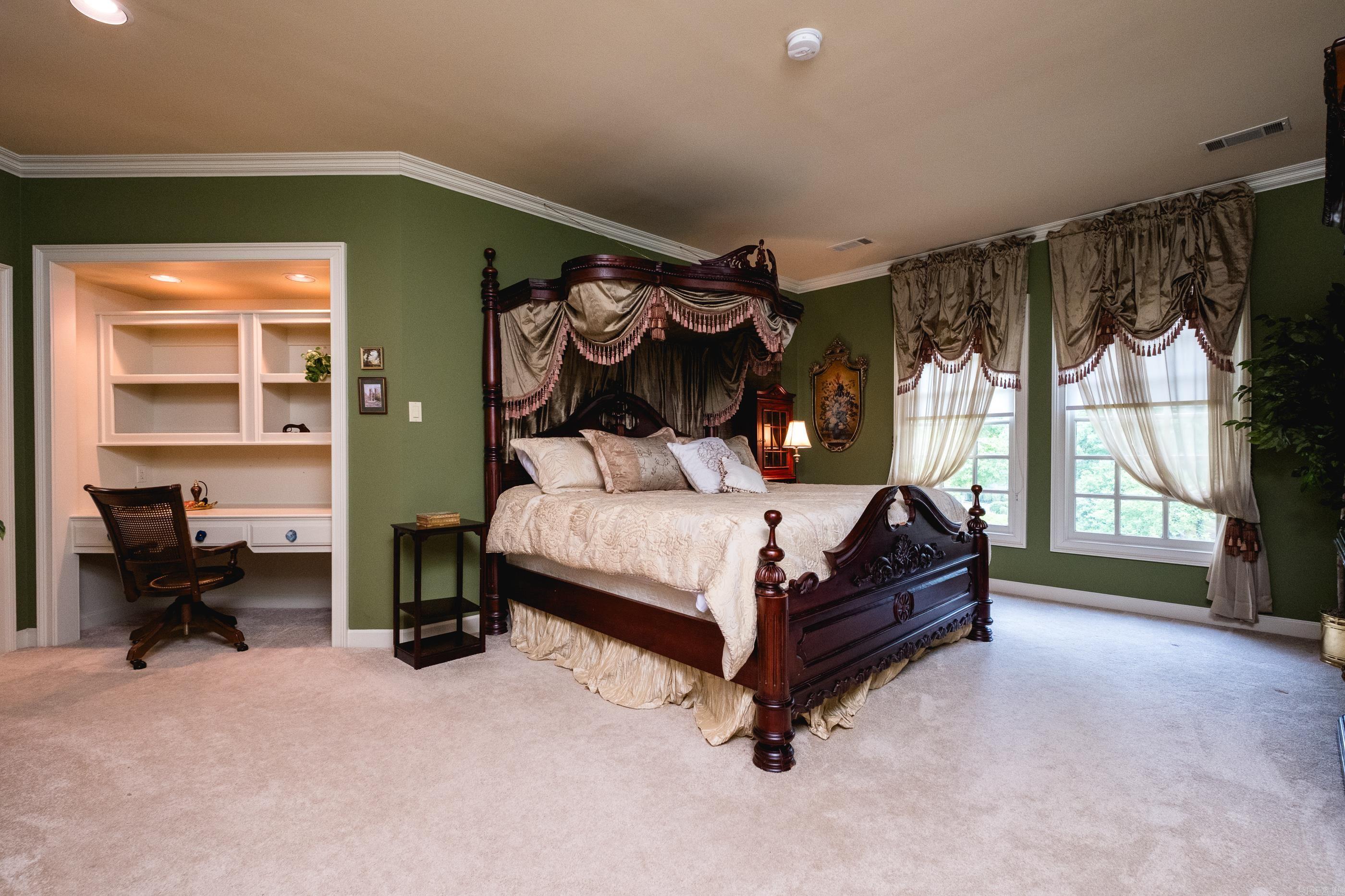 CHENAL VALLEY CHENAL CIRCLE - Residential