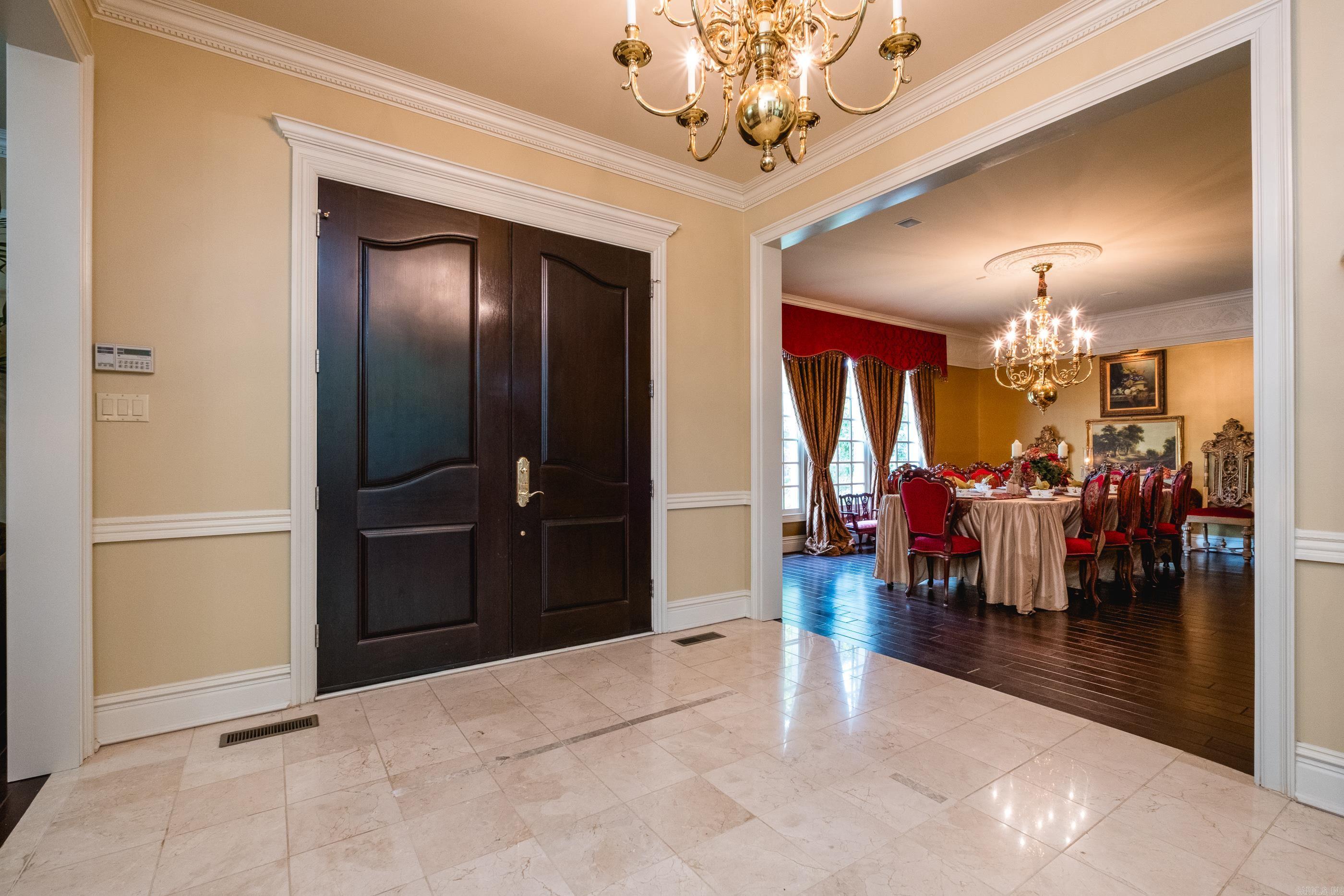 CHENAL VALLEY CHENAL CIRCLE - Residential