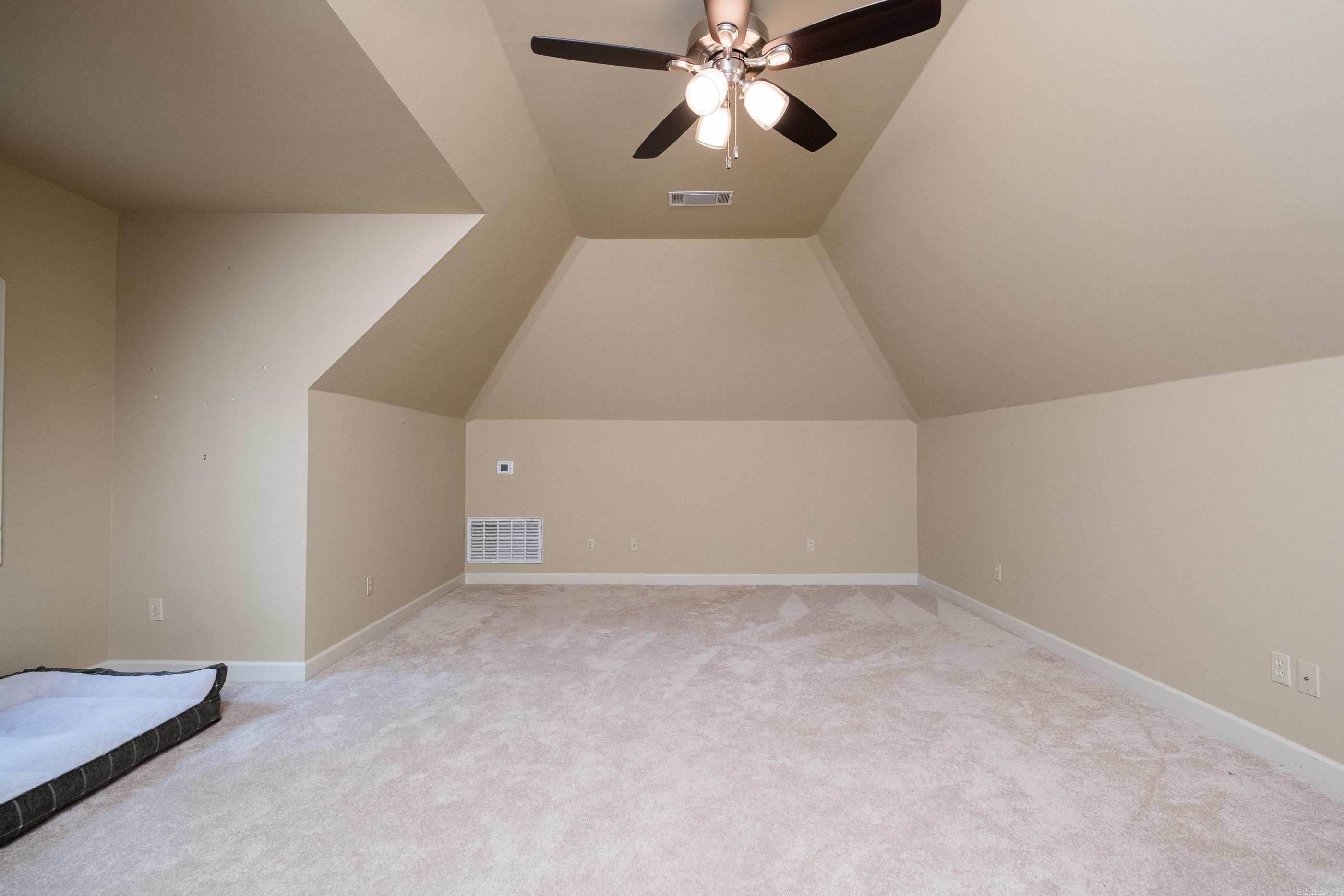 CHENAL VALLEY CHENAL CIRCLE - Residential