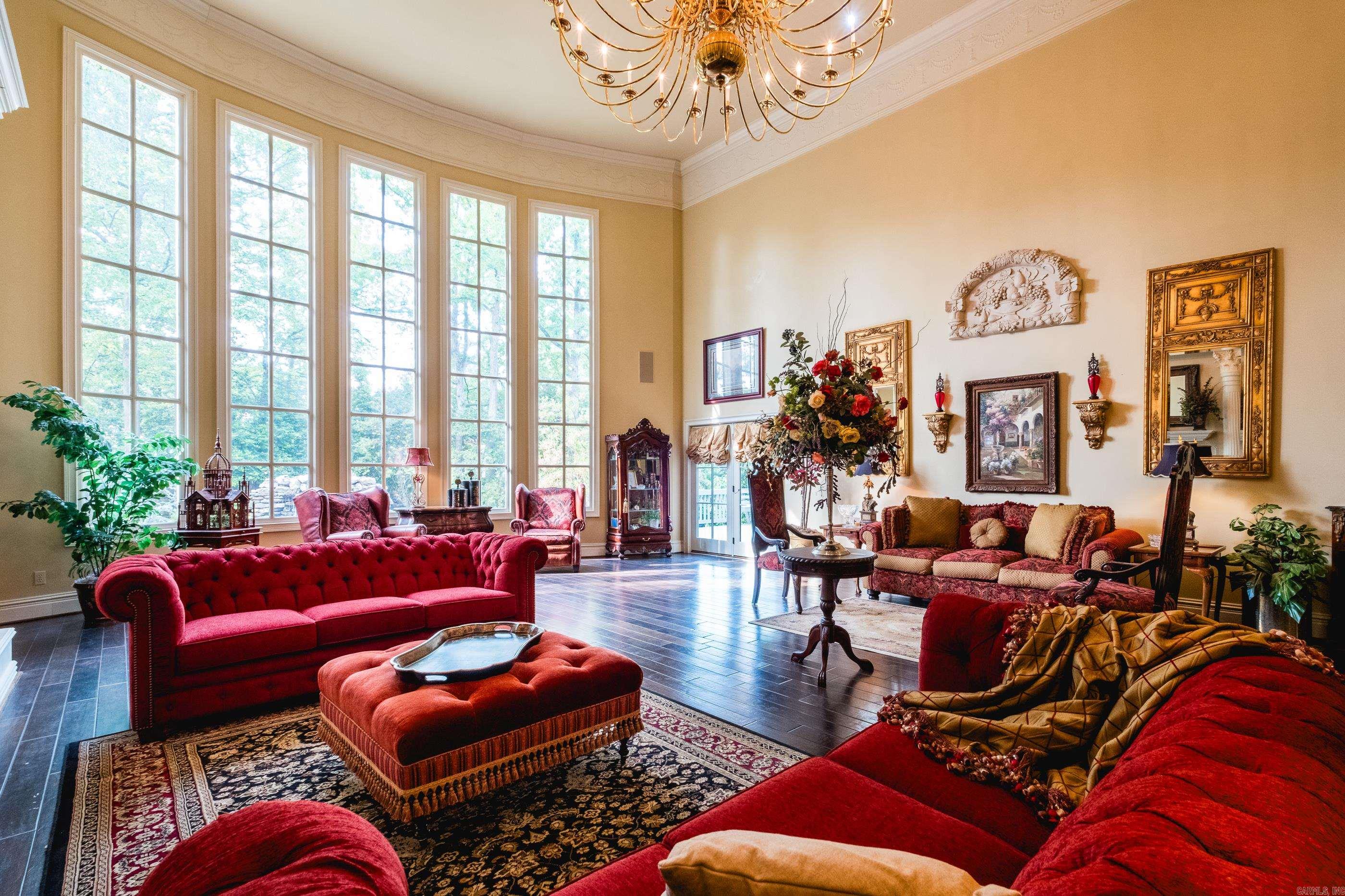 CHENAL VALLEY CHENAL CIRCLE - Residential