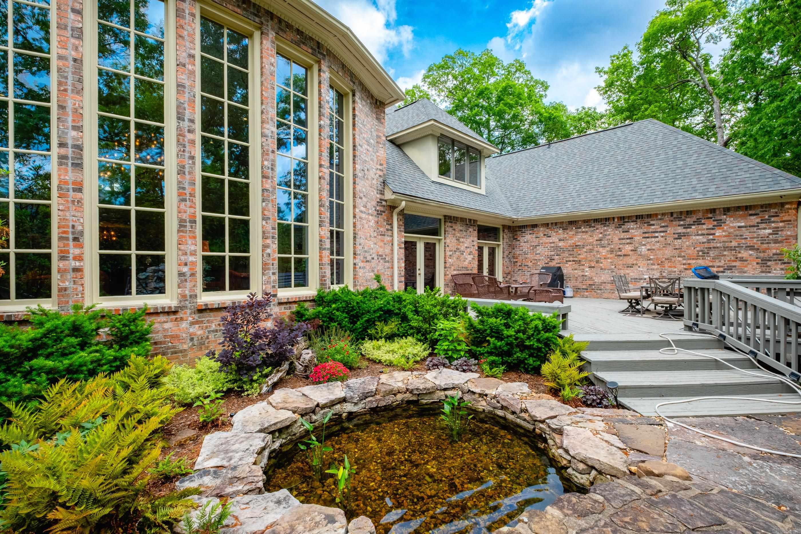 CHENAL VALLEY CHENAL CIRCLE - Residential