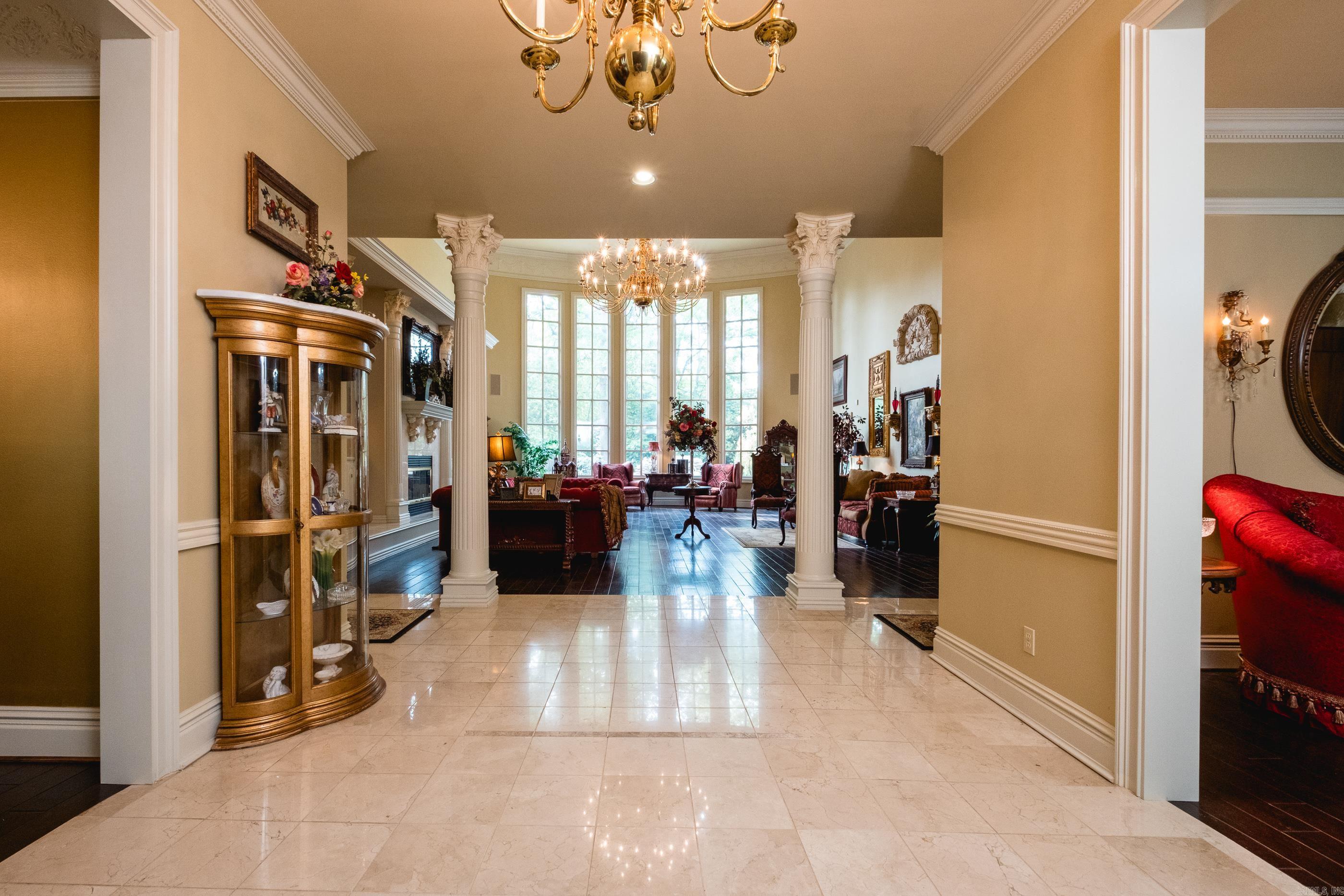 CHENAL VALLEY CHENAL CIRCLE - Residential
