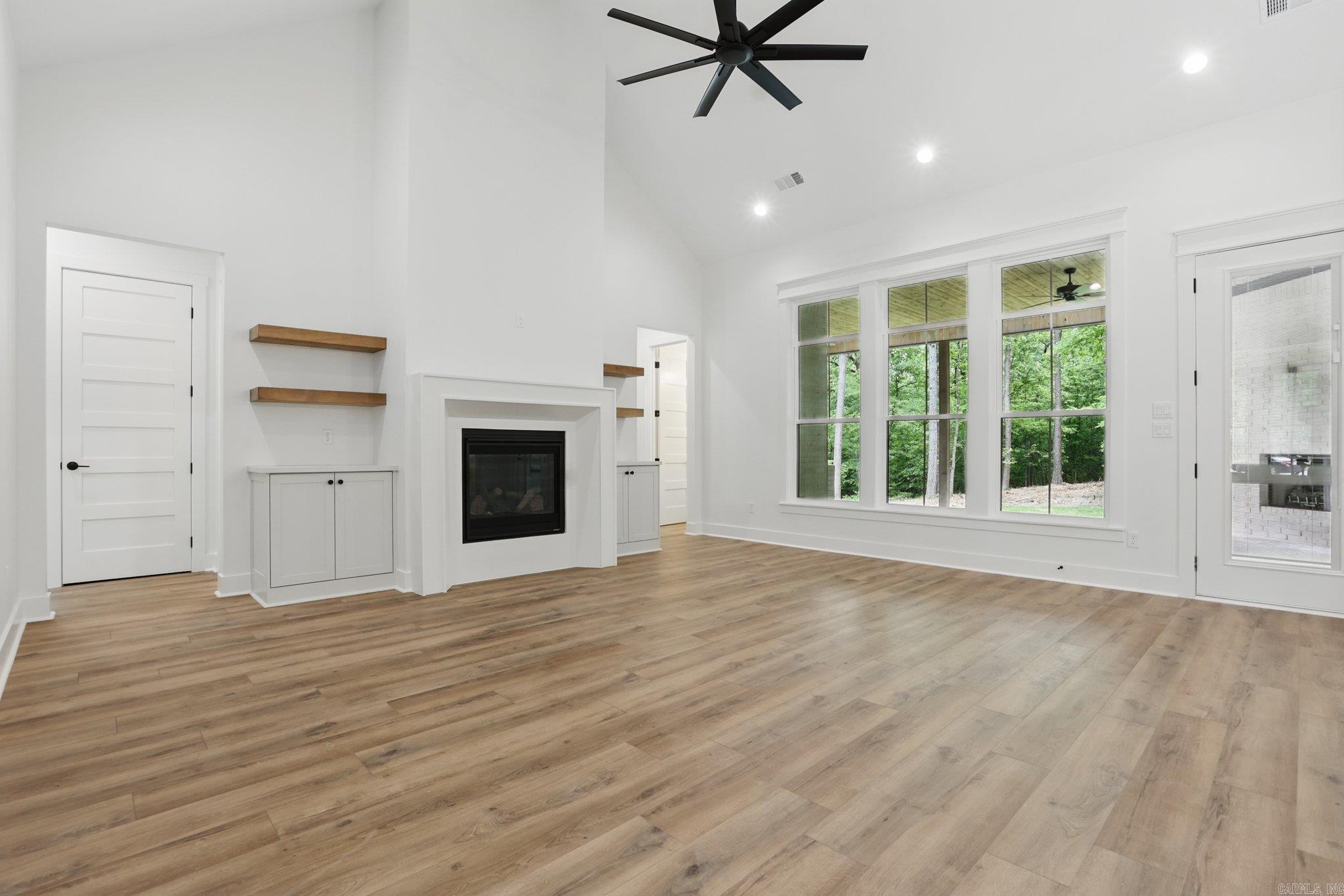 SUNGATE SUBDIVISION - Residential