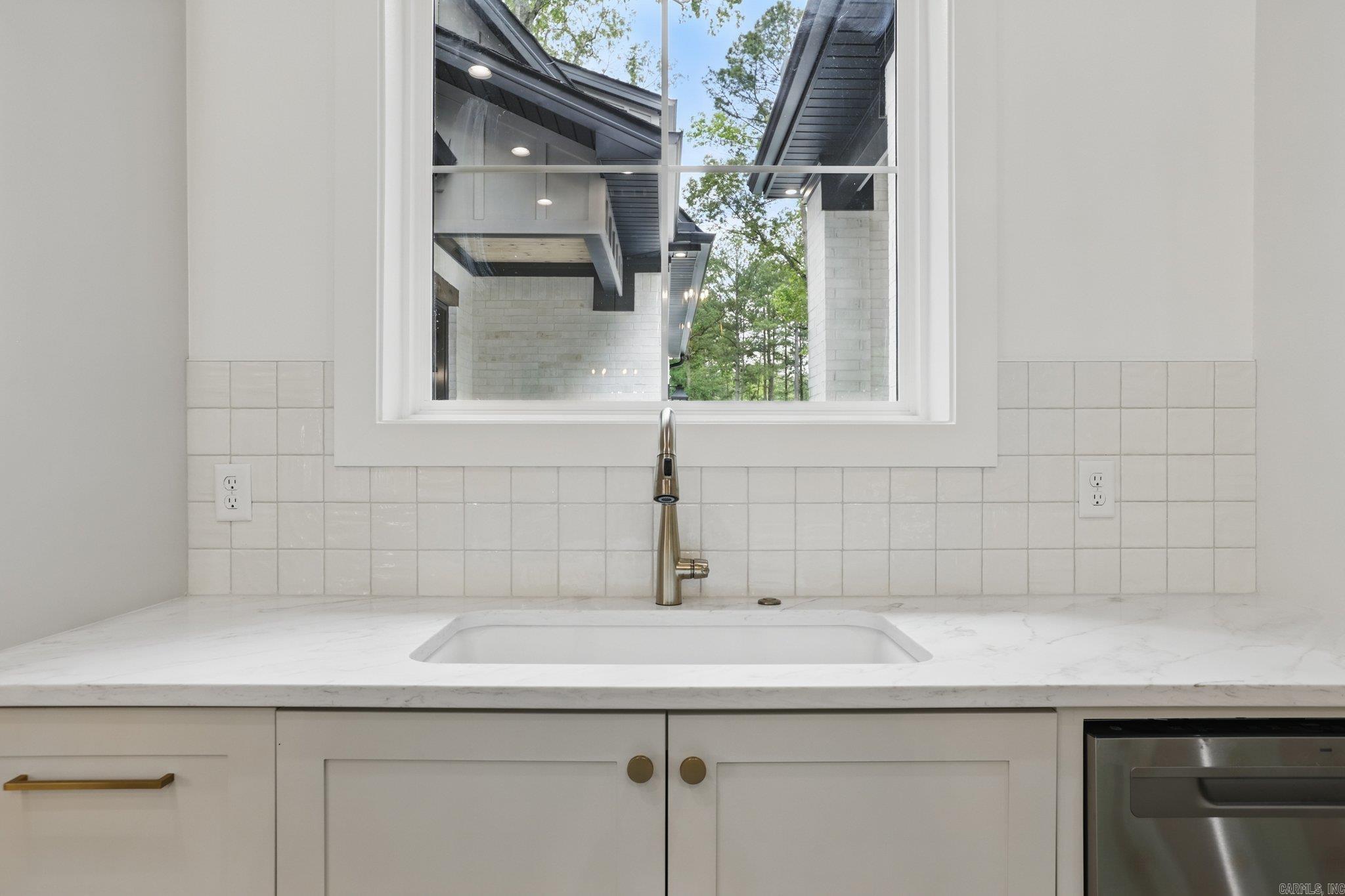 SUNGATE SUBDIVISION - Residential