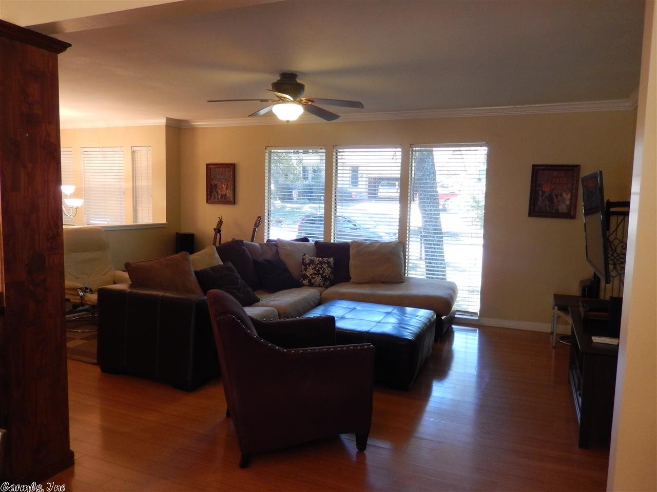 INDIAN HILLS - Residential