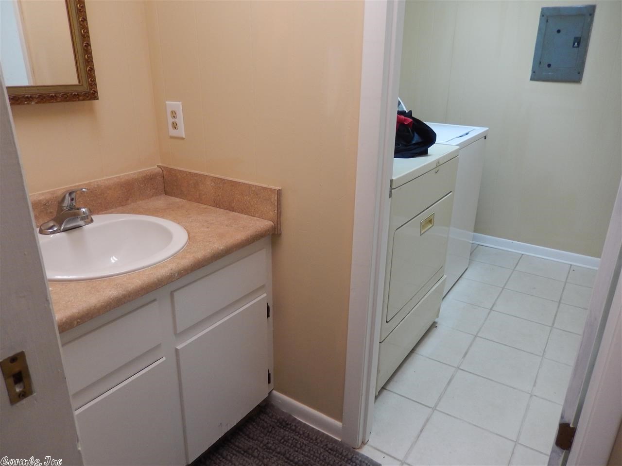 INDIAN HILLS - Residential