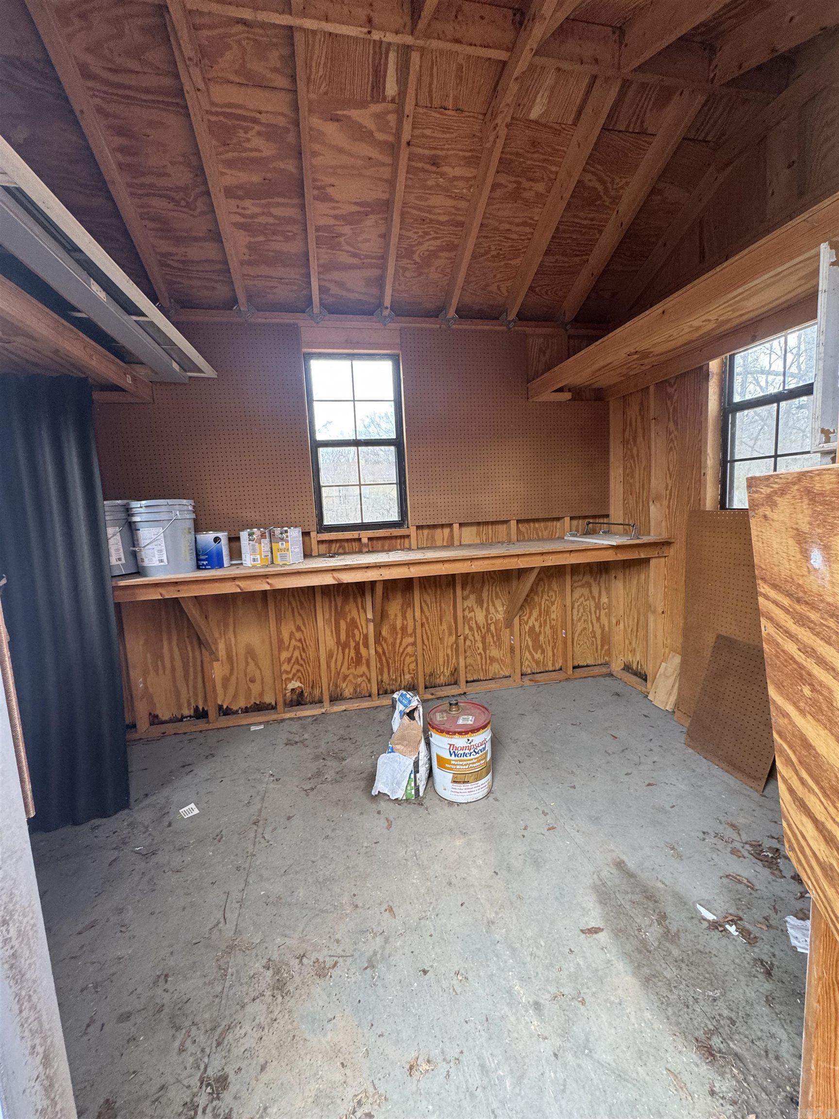 Meadowlark - Residential Lease