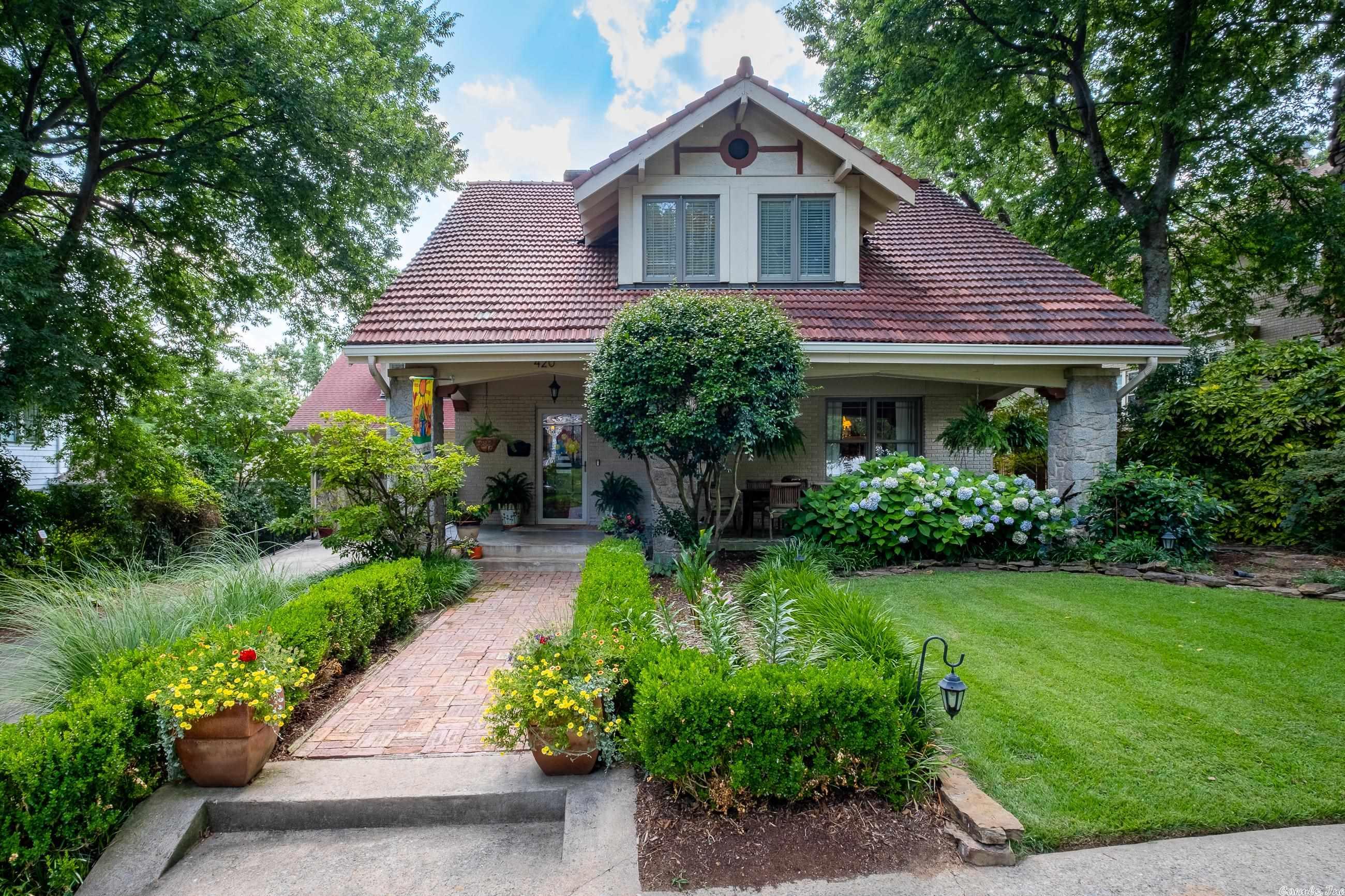 Spectacular iconic Hillcrest home. Get ready to fall in love! Beautiful inside and out. Wonderful renovated open floor plan. The perfect setting for family living and memorable entertaining. Handsome entry w/ large living and banquet dining. Fabulous updated kitchen that flows into family room with access to gorgeous terrace overlooking landscaped grounds. Upstairs: Large primary suite and three additional guest bedrooms, laundry and Huge media/game room. Large bonus could be easily finished out. 2 car gar.