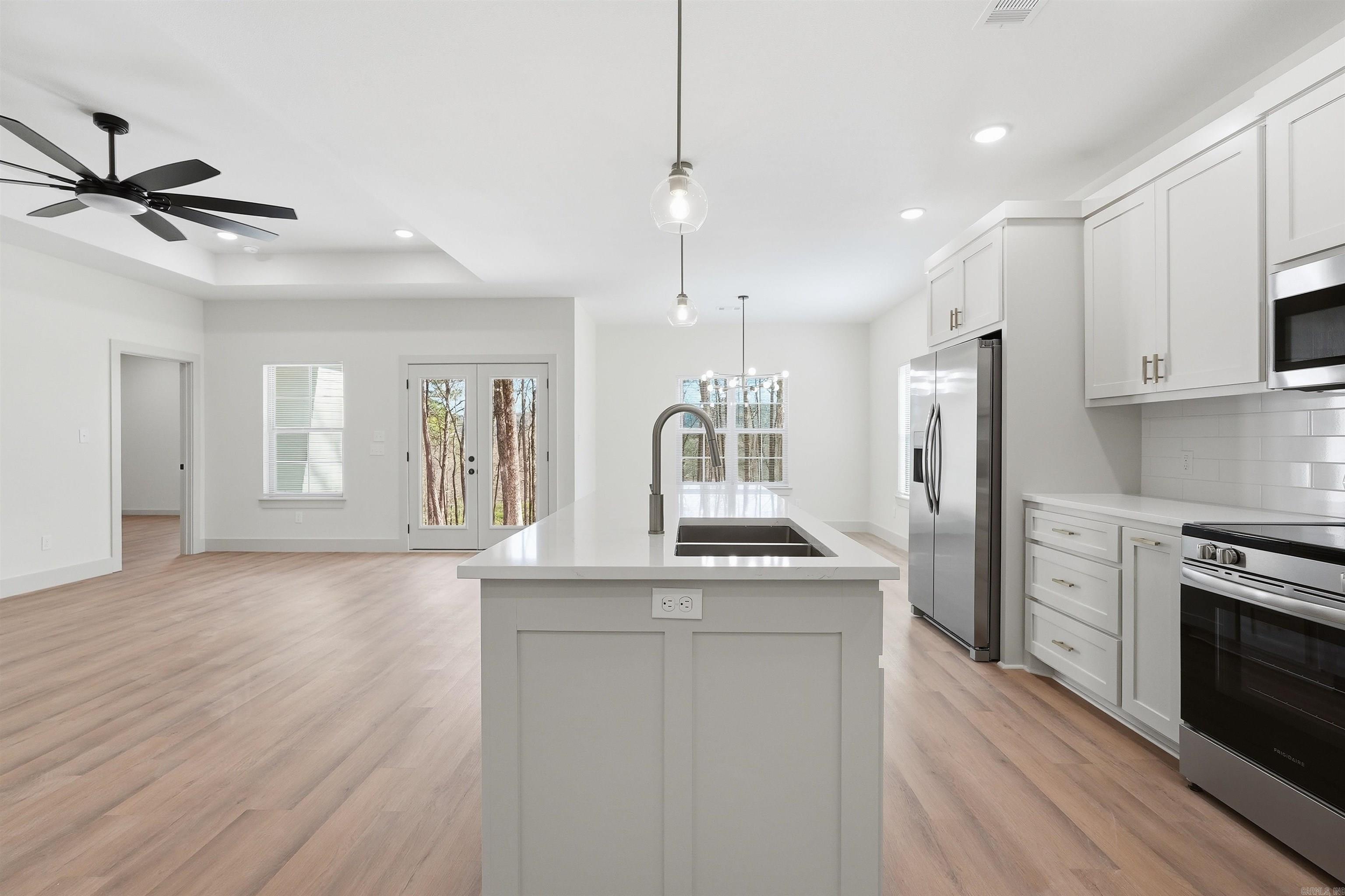 DIAMONDHEAD - Residential