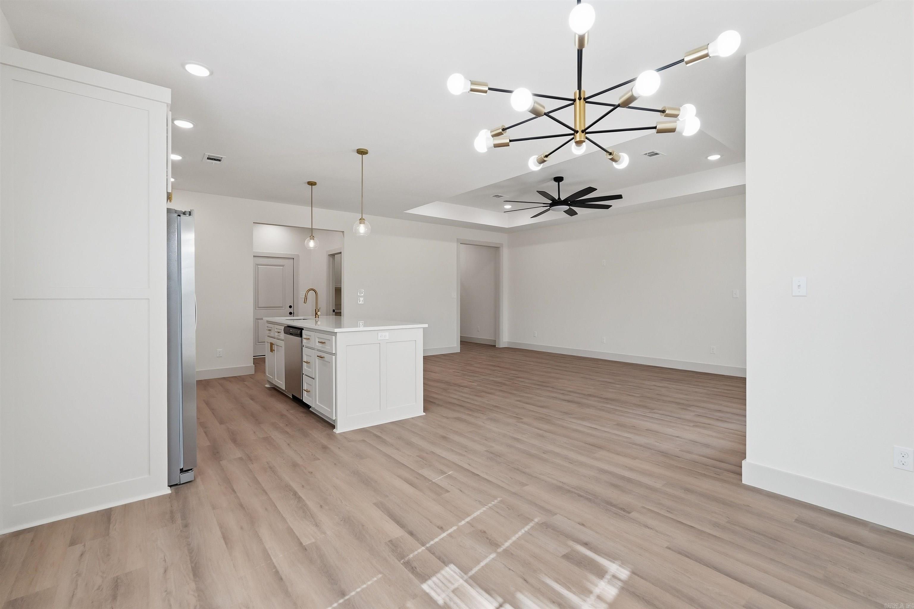 DIAMONDHEAD - Residential