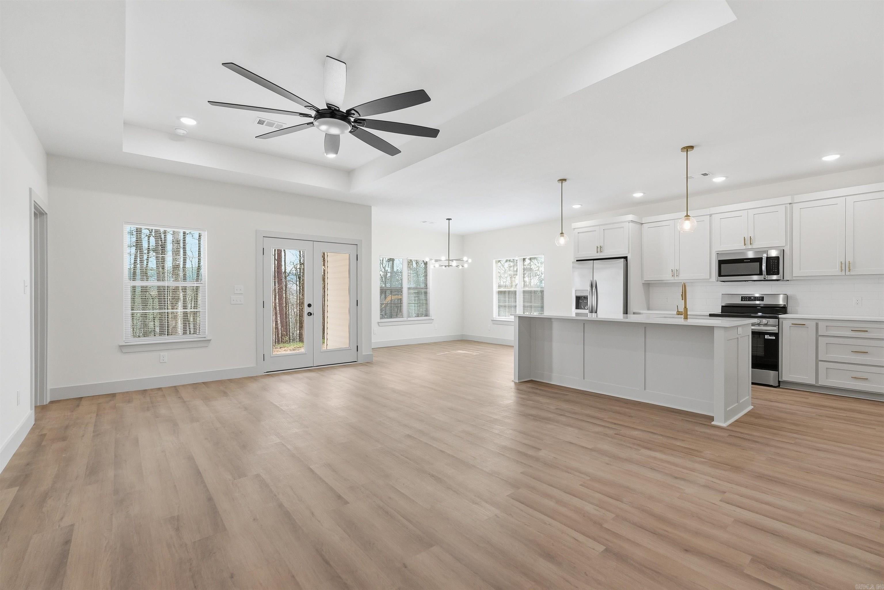 DIAMONDHEAD - Residential