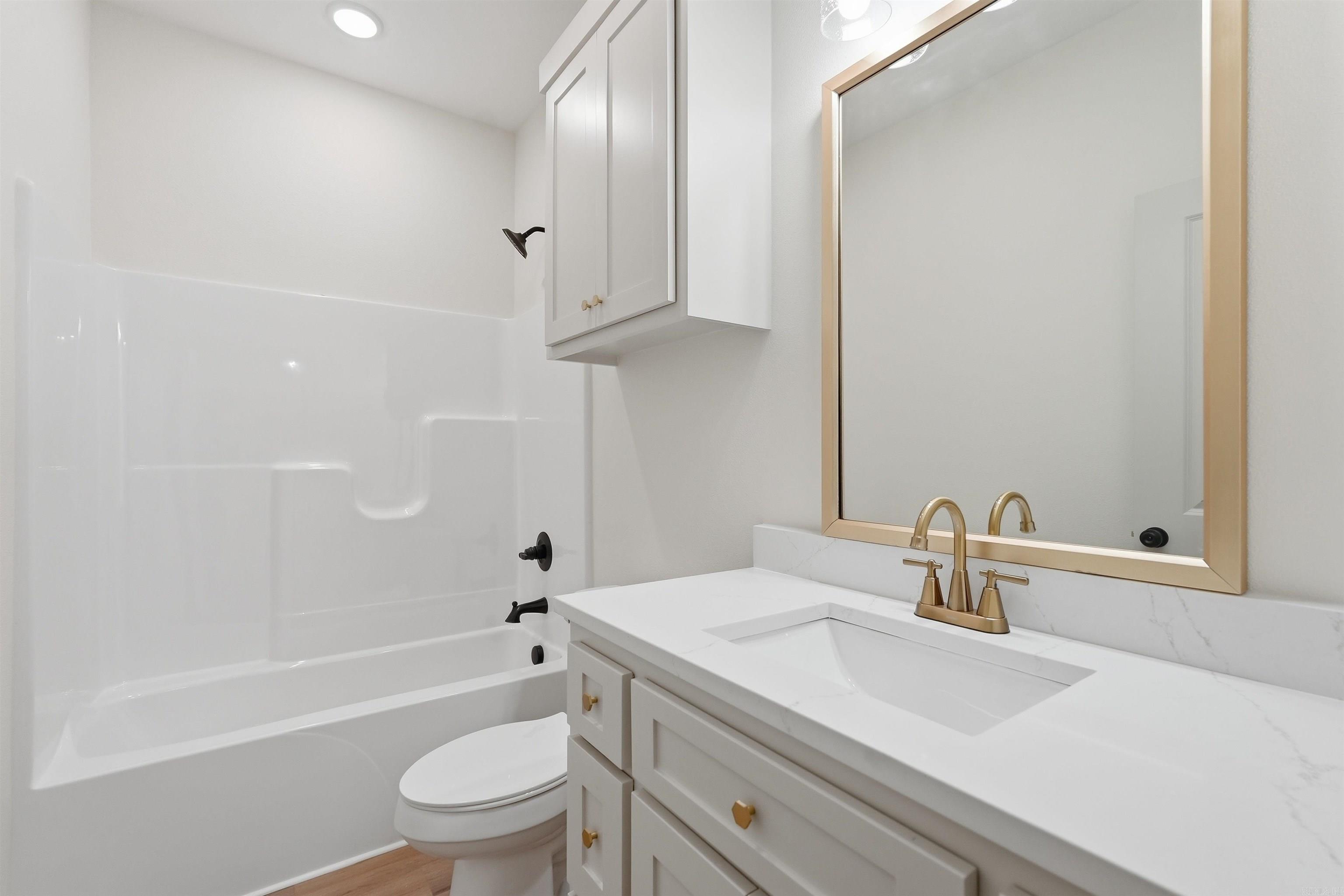 DIAMONDHEAD - Residential