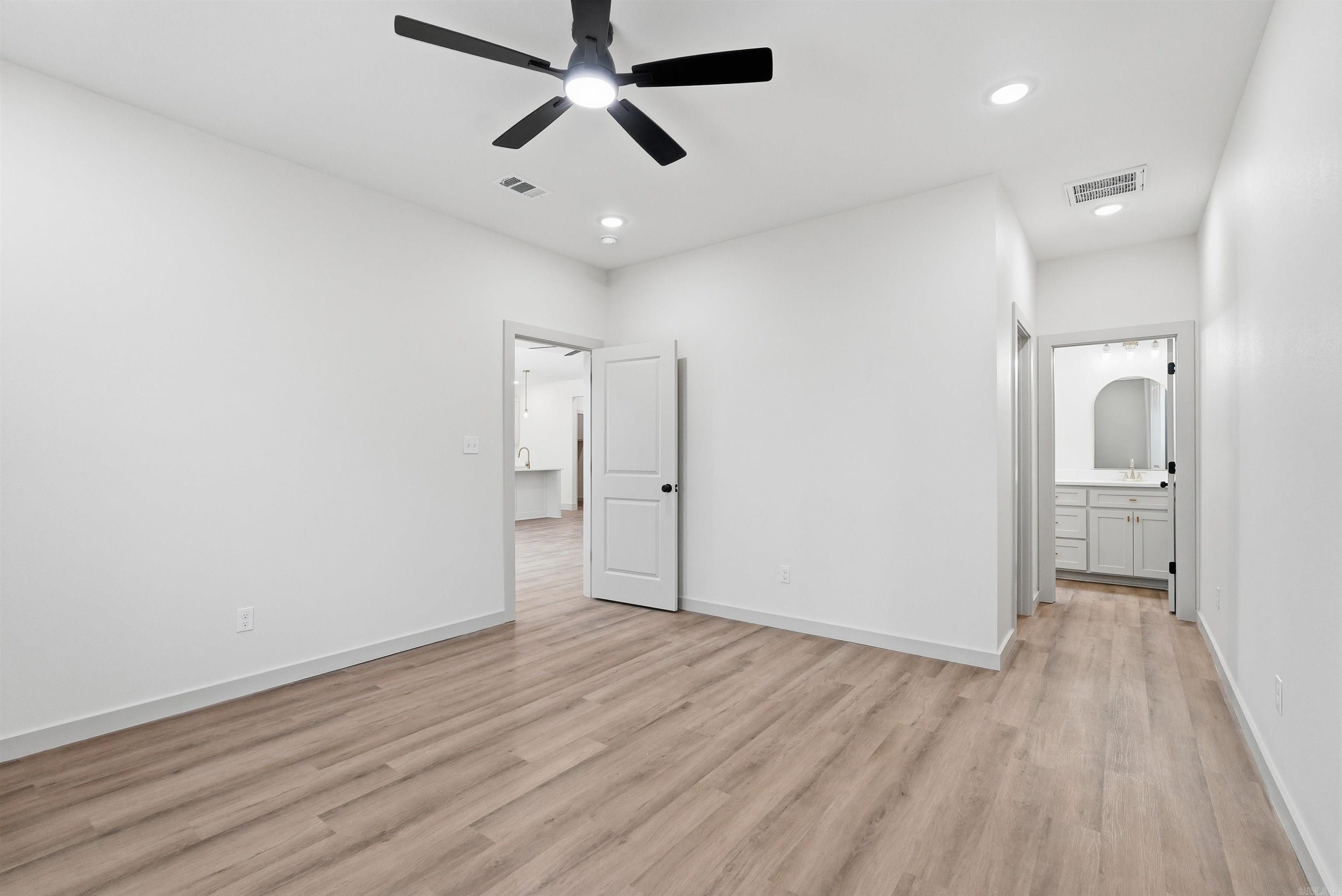 DIAMONDHEAD - Residential