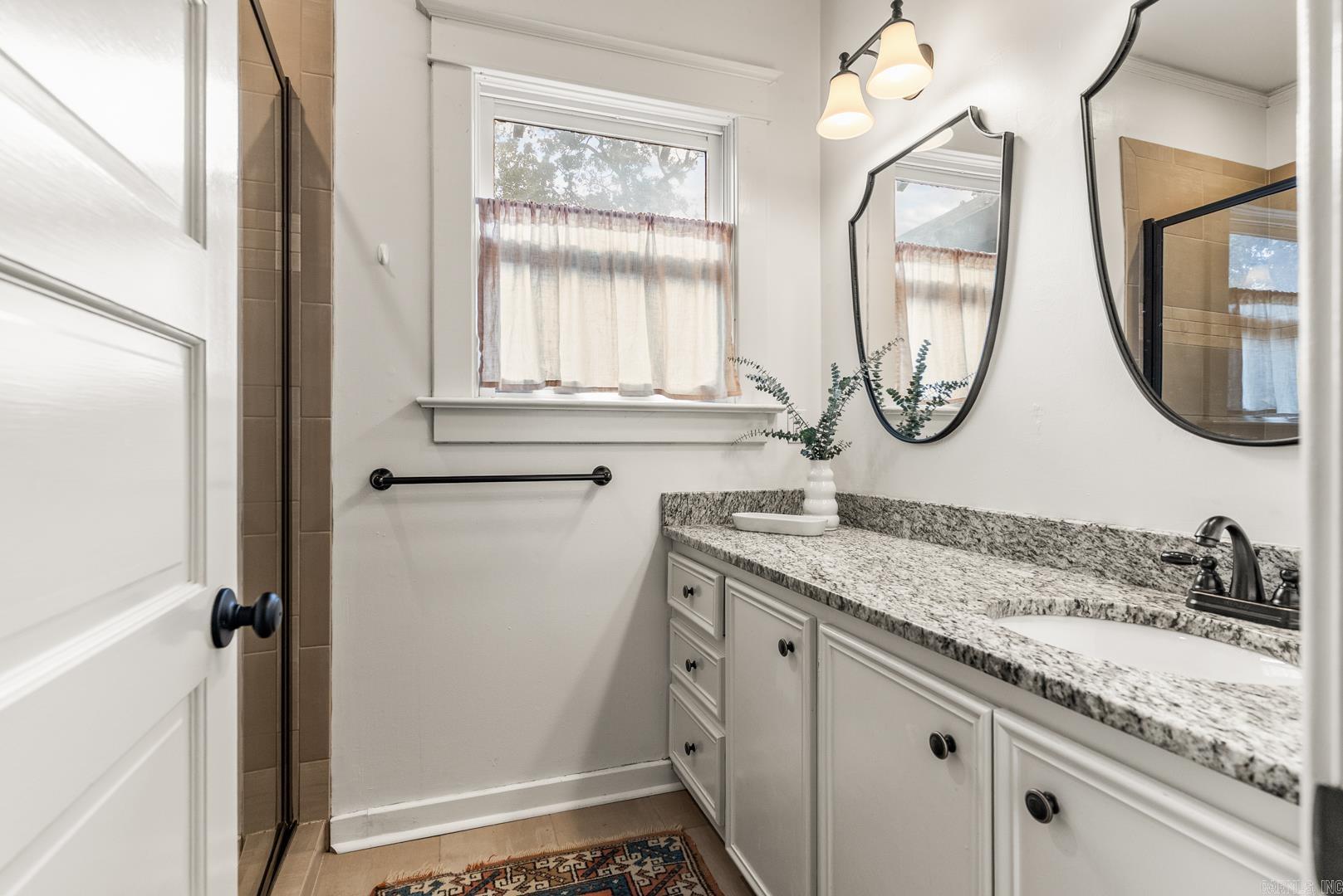 HOLLENBERG - Residential