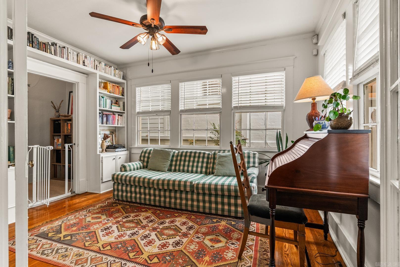 HOLLENBERG - Residential