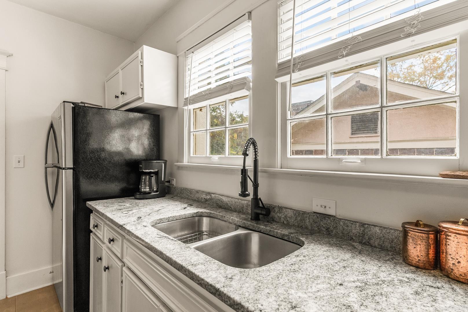 HOLLENBERG - Residential