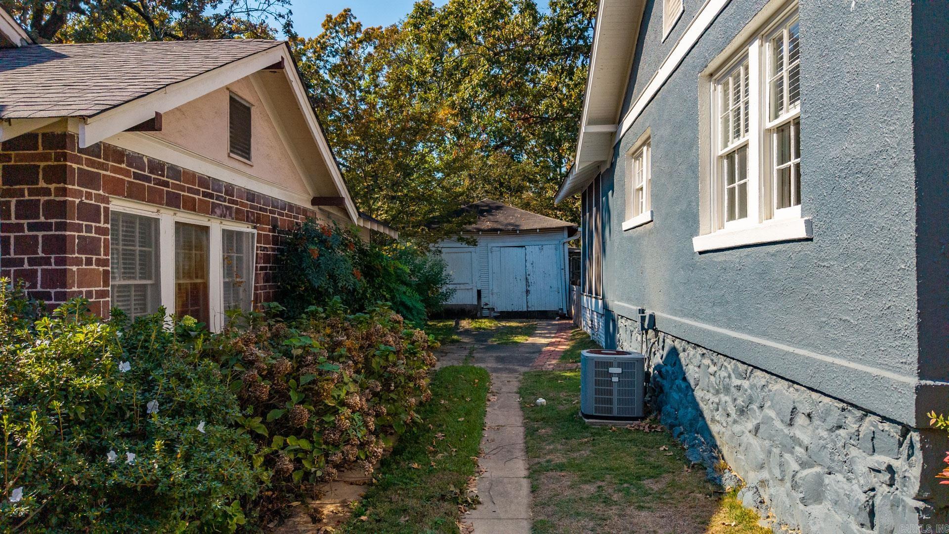 HOLLENBERG - Residential
