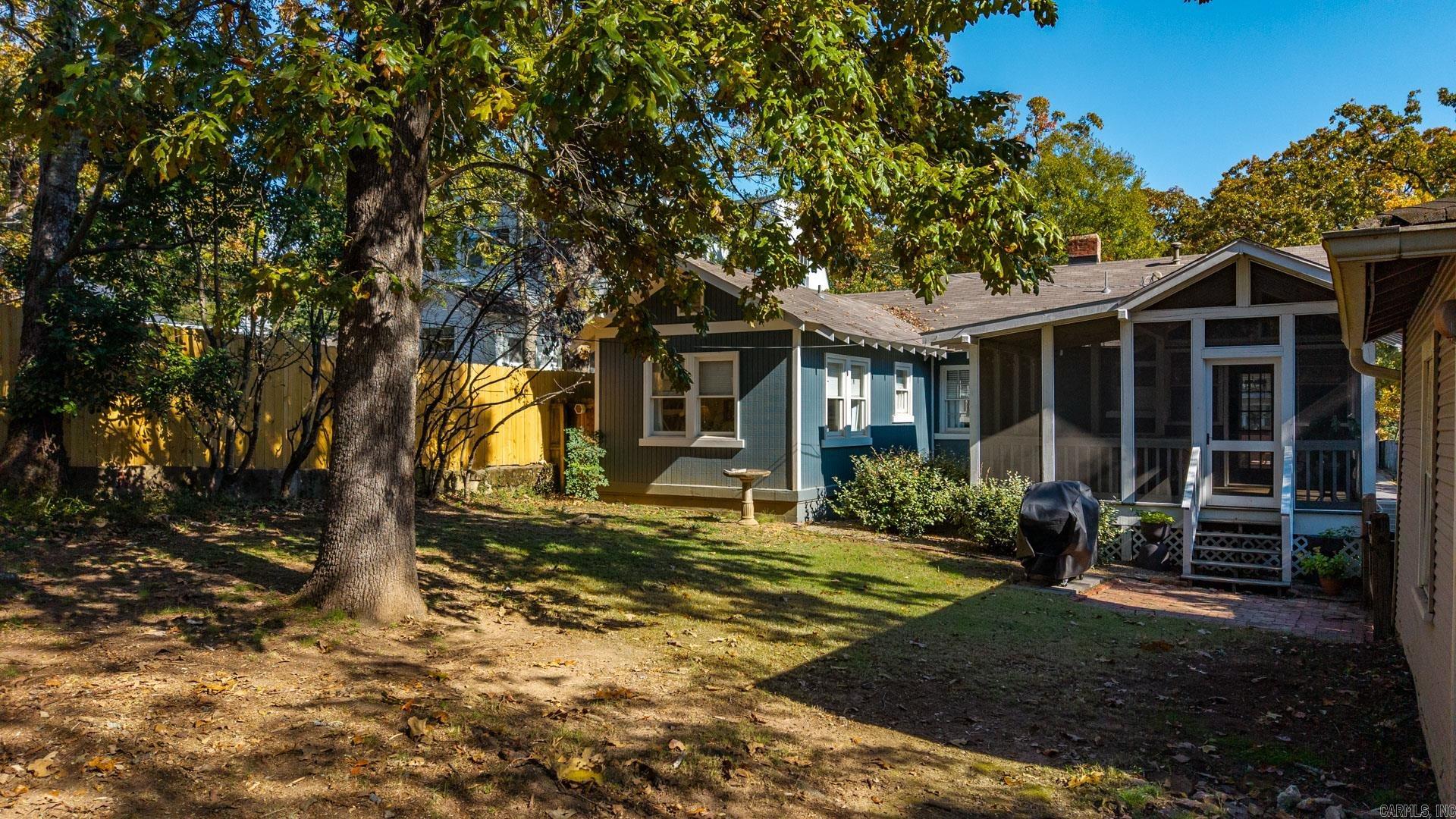 HOLLENBERG - Residential