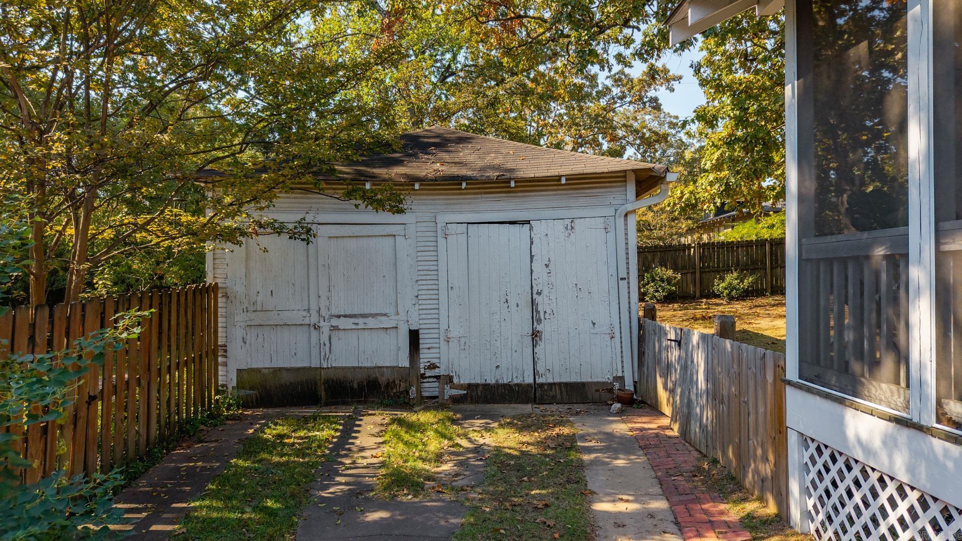 HOLLENBERG - Residential