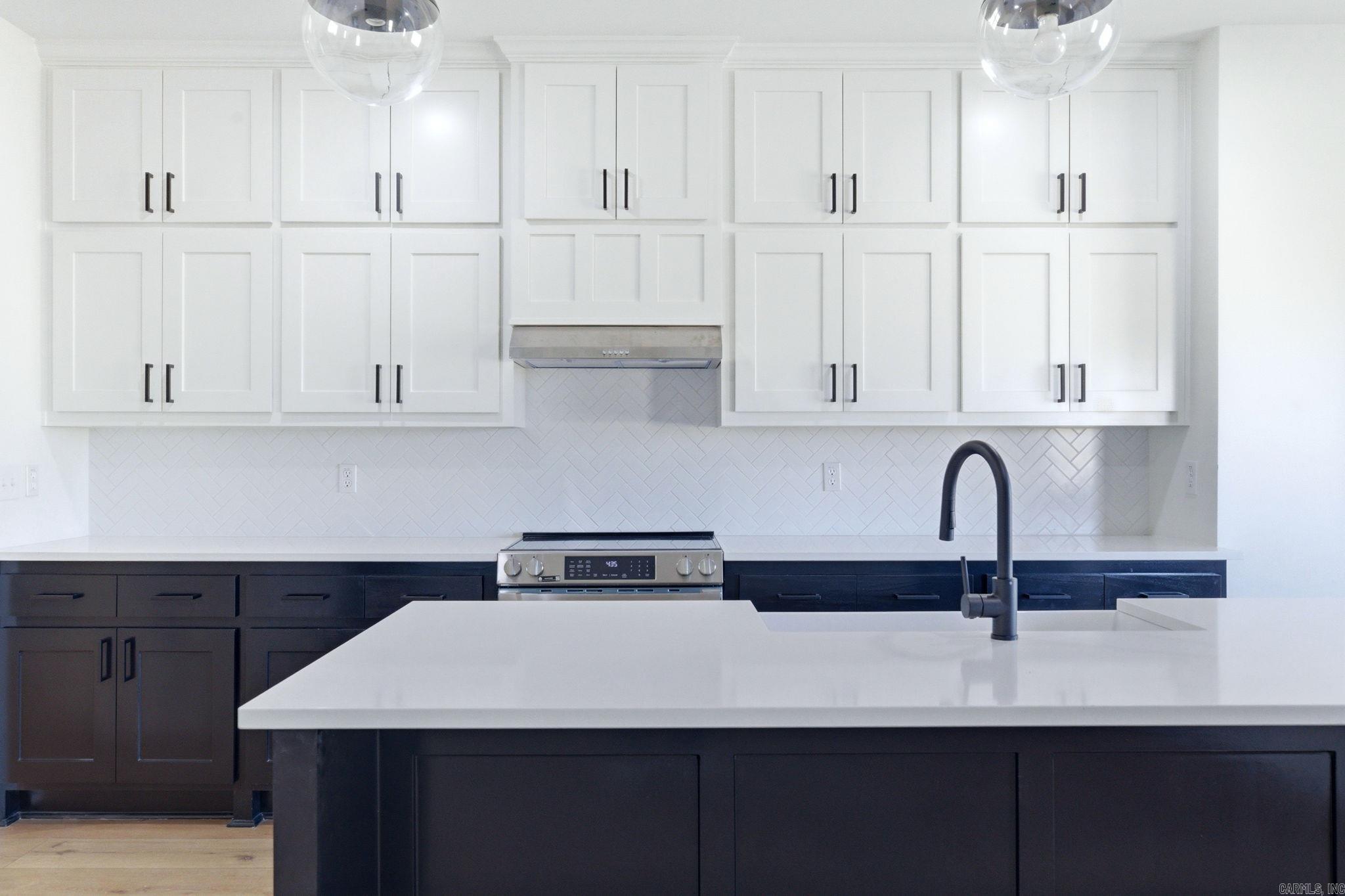 HIDDEN VALLEY ESTATES - Residential