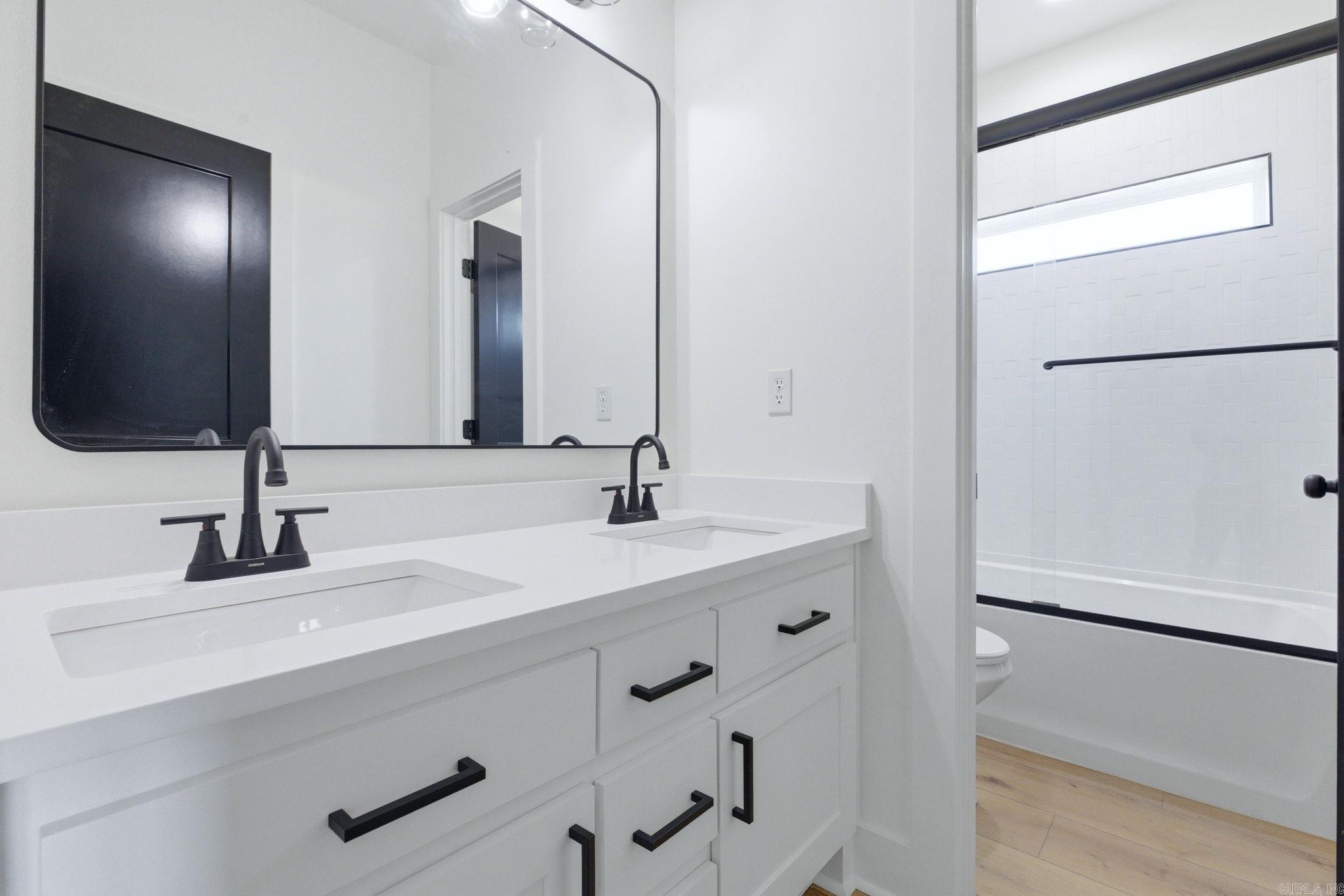 HIDDEN VALLEY ESTATES - Residential