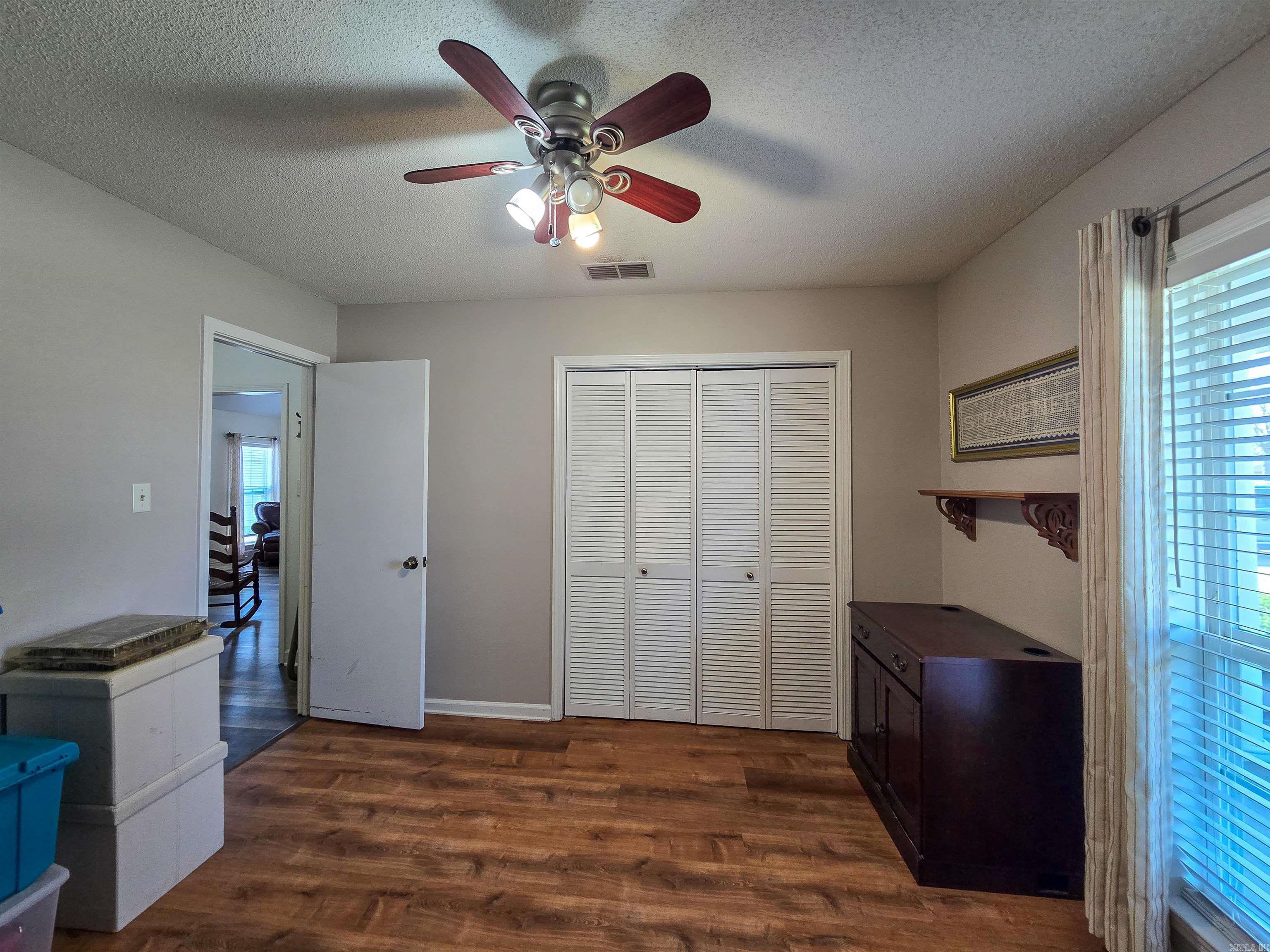 CHAPMAN & DEWEY RIVERSIDE - Residential