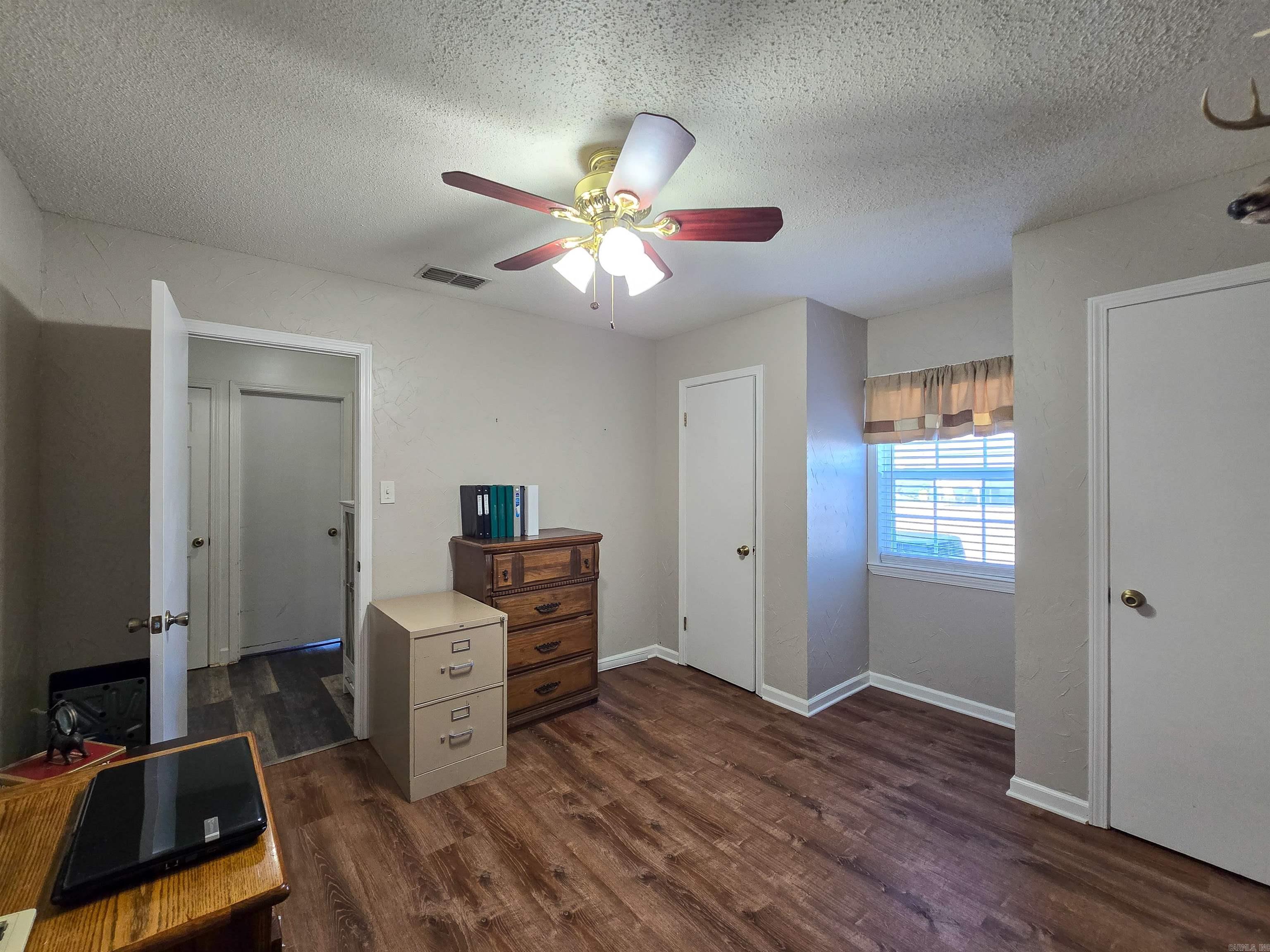 CHAPMAN & DEWEY RIVERSIDE - Residential