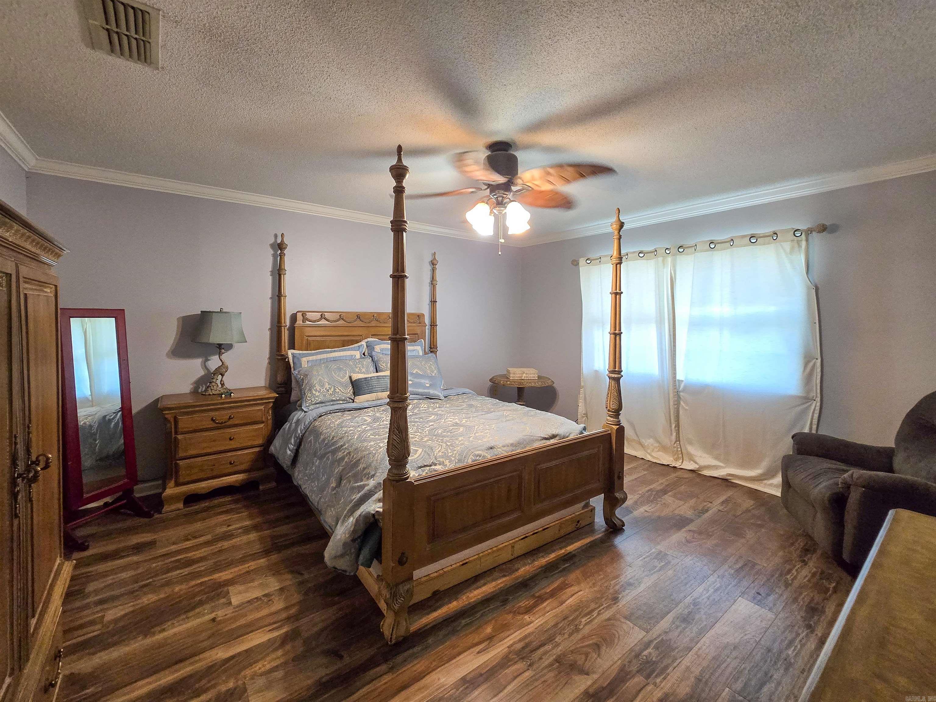 CHAPMAN & DEWEY RIVERSIDE - Residential