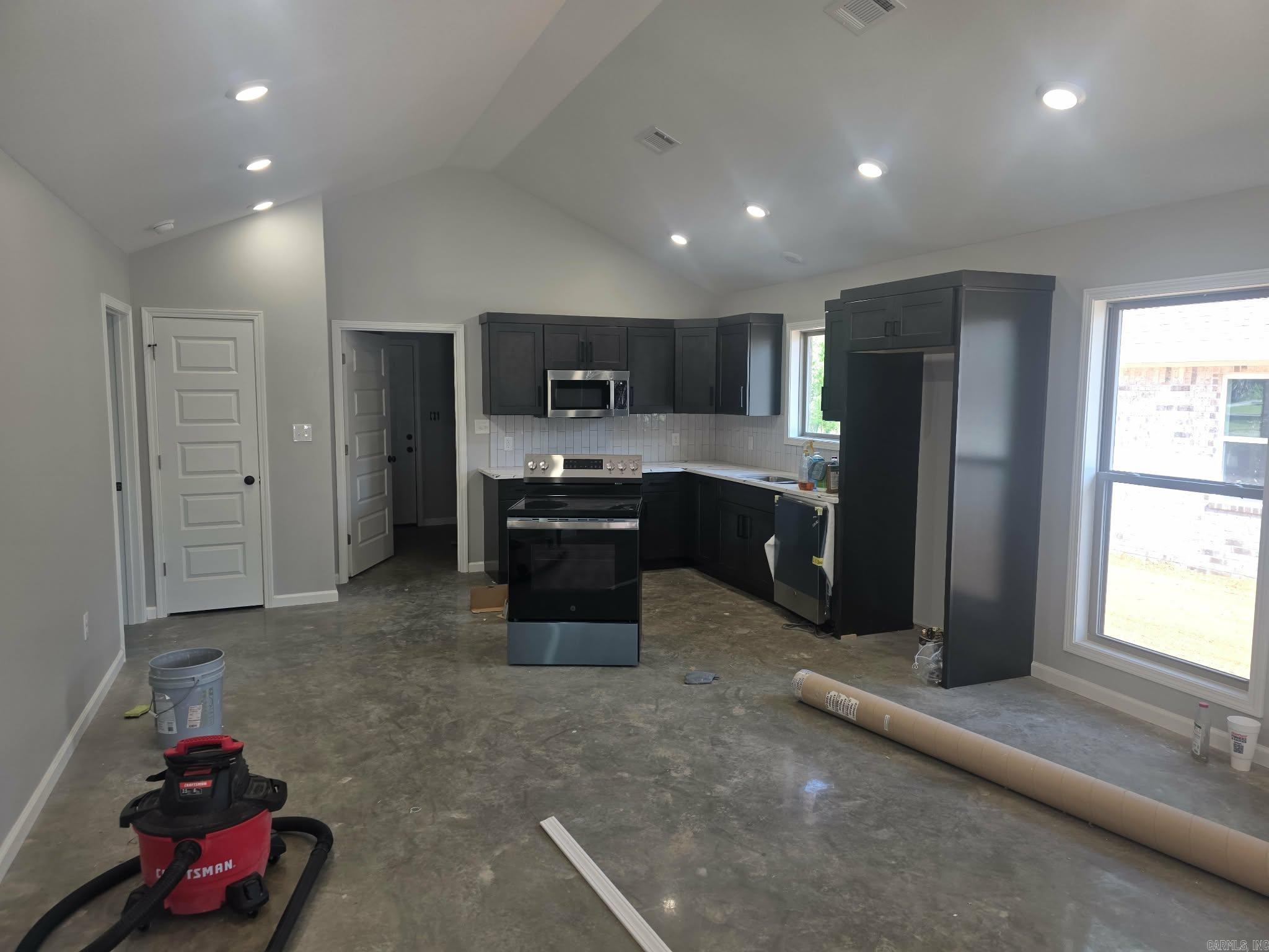 MCDONALDS - Residential