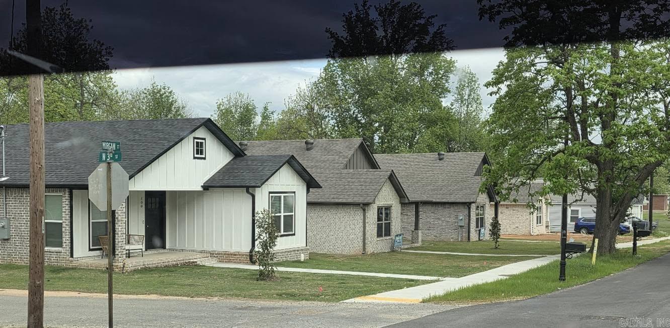 MCDONALDS - Residential