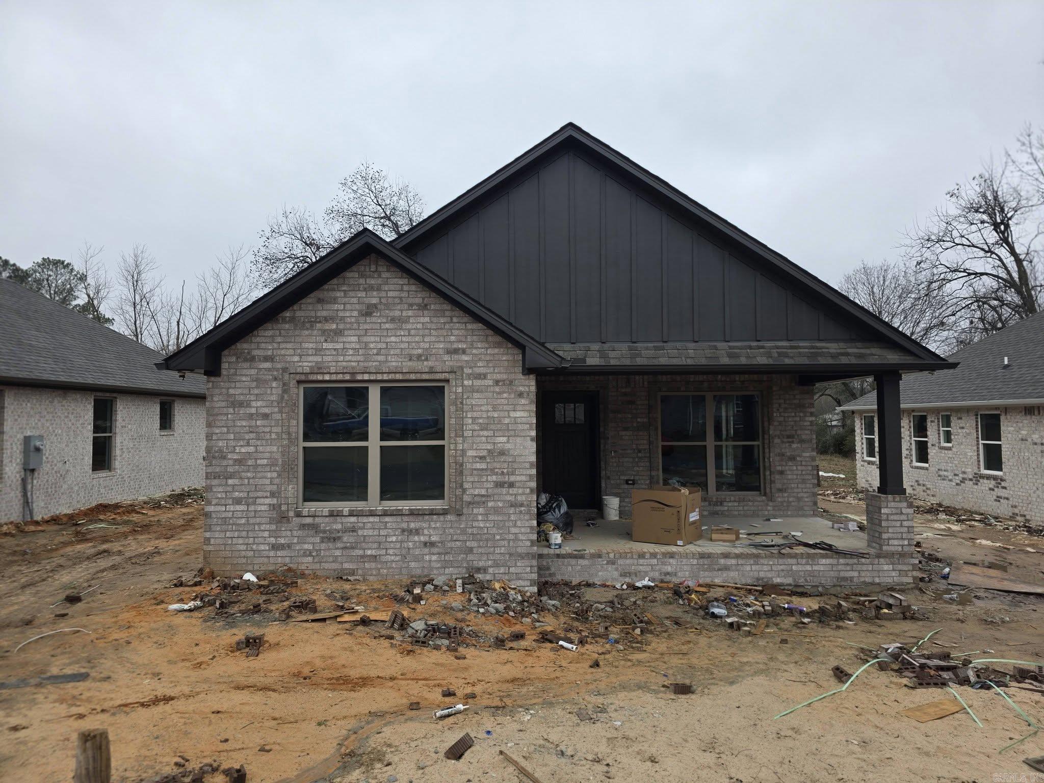 MCDONALDS - Residential