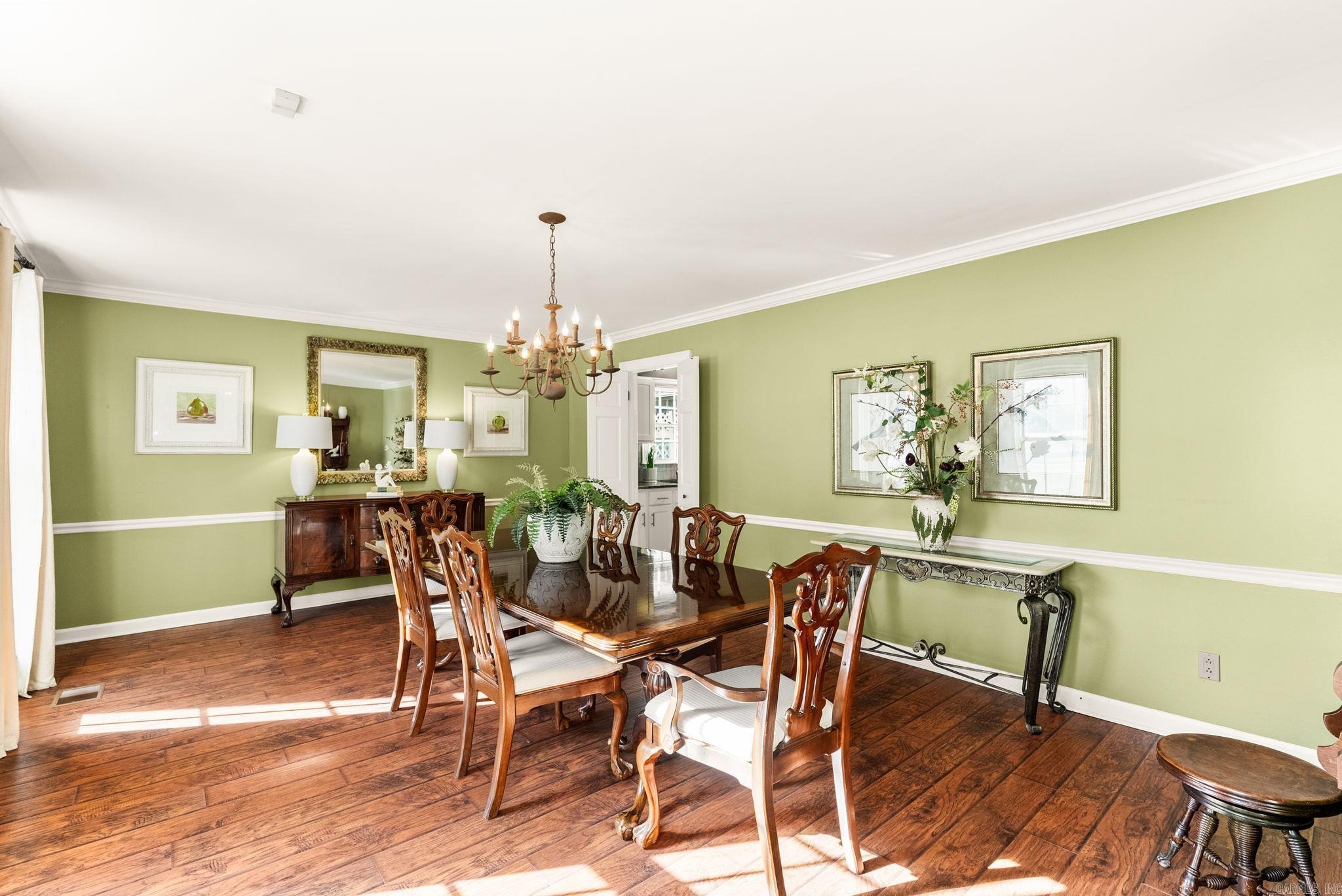 LONGLEA - Residential