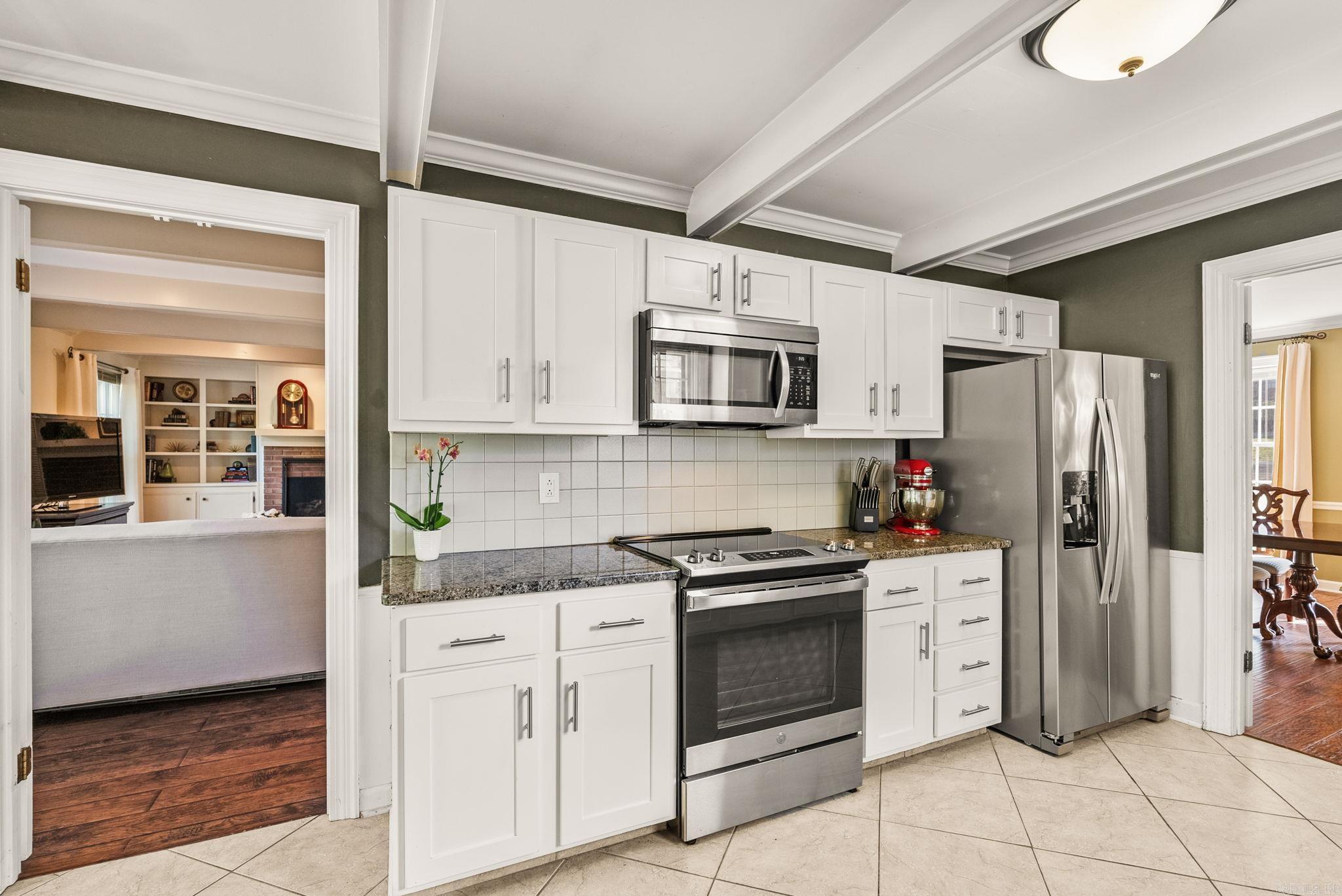 LONGLEA - Residential