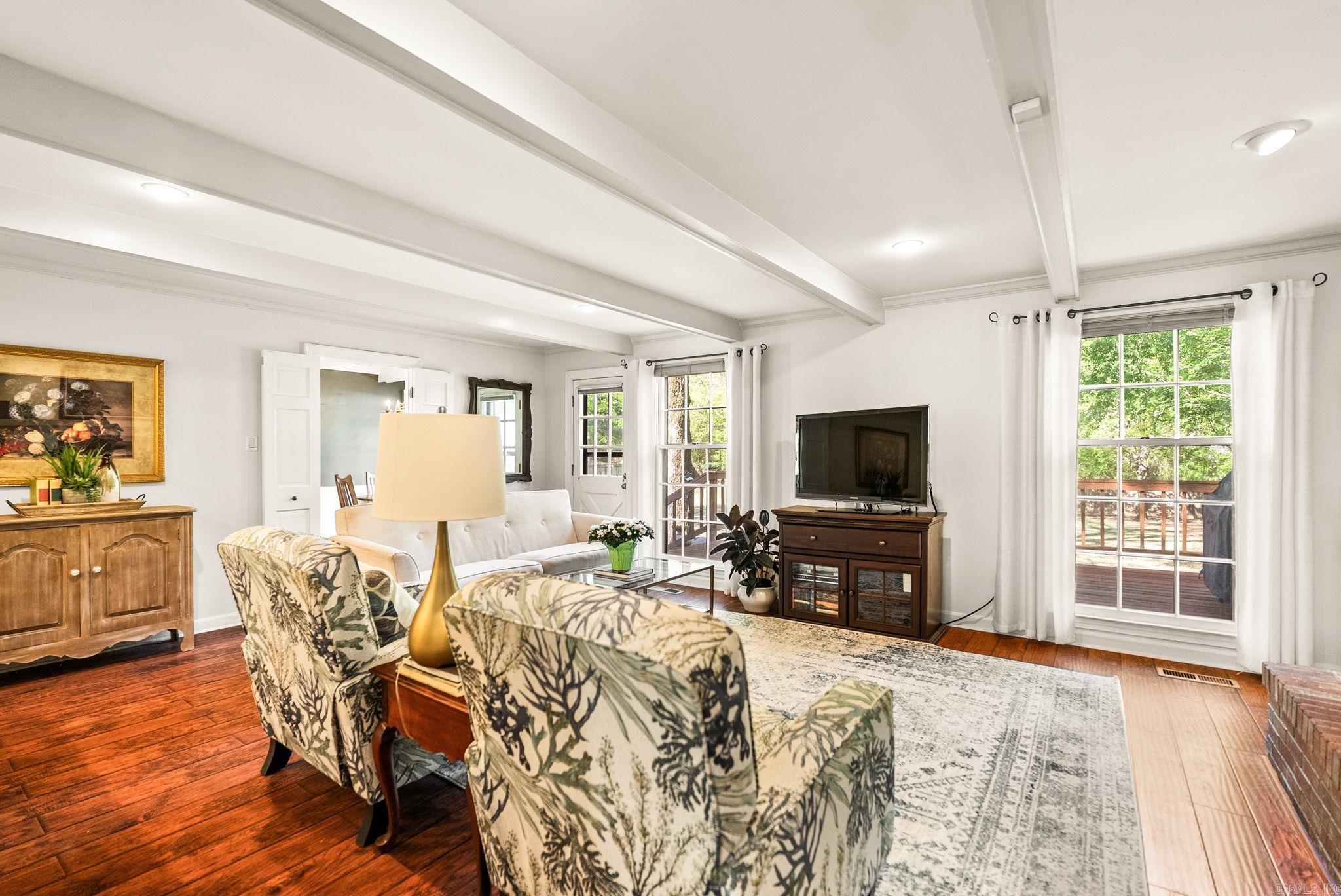 LONGLEA - Residential