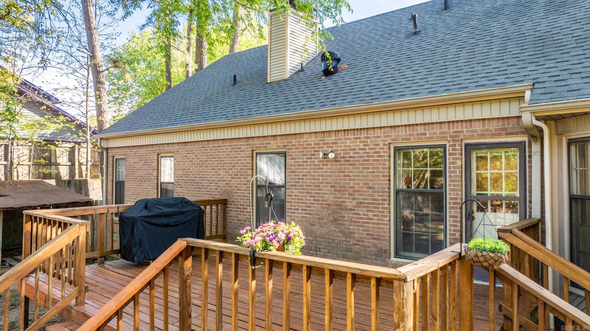 LONGLEA - Residential