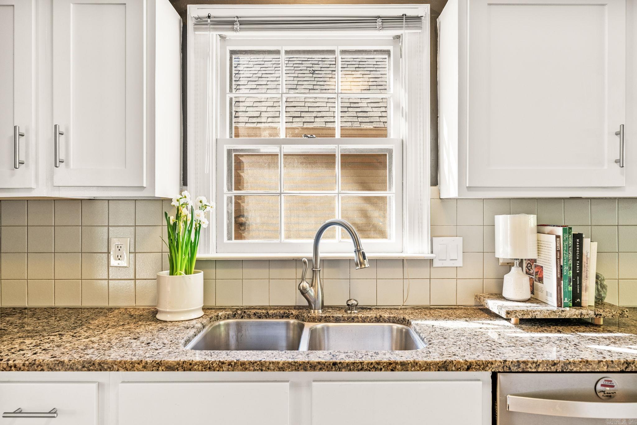 LONGLEA - Residential