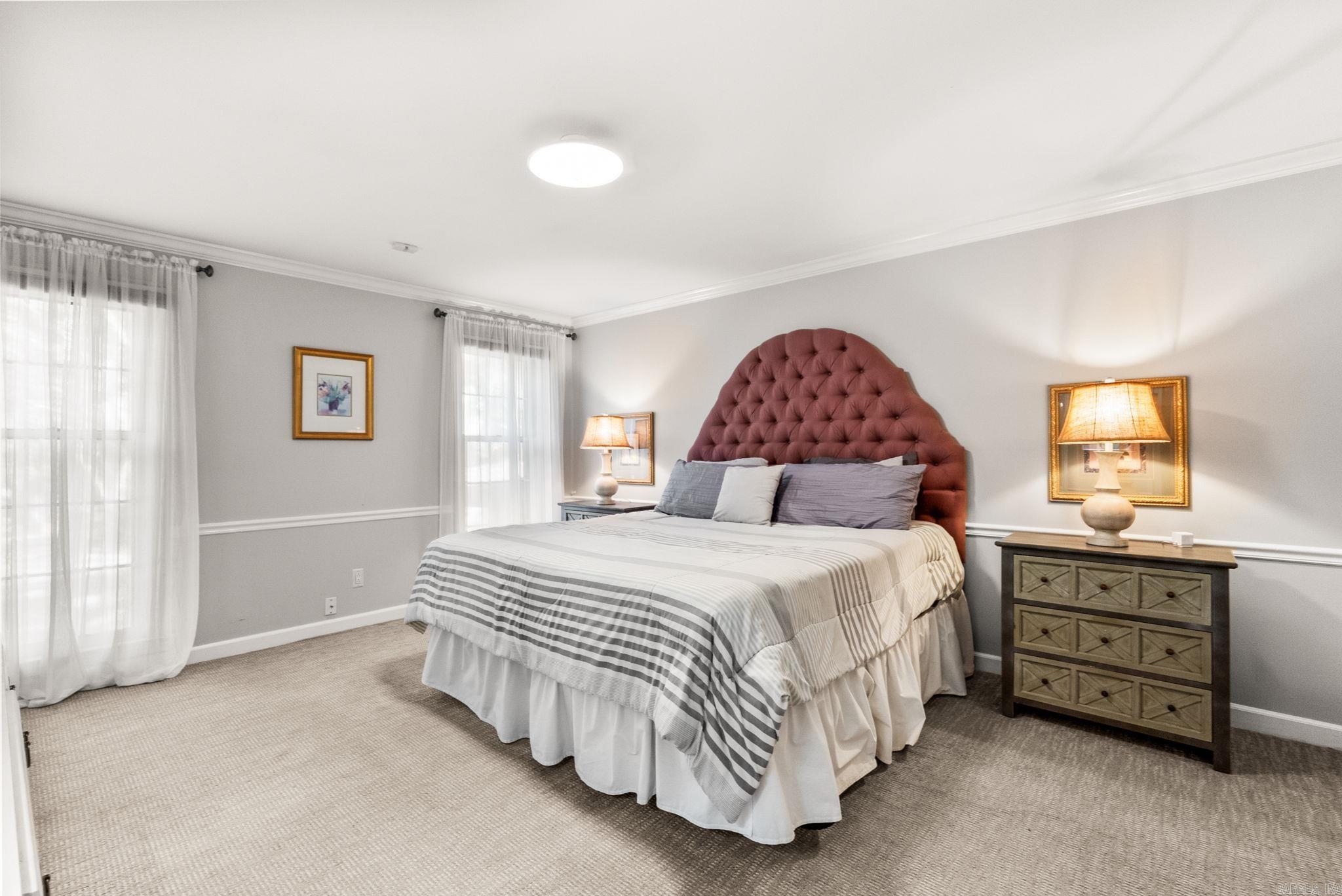 LONGLEA - Residential