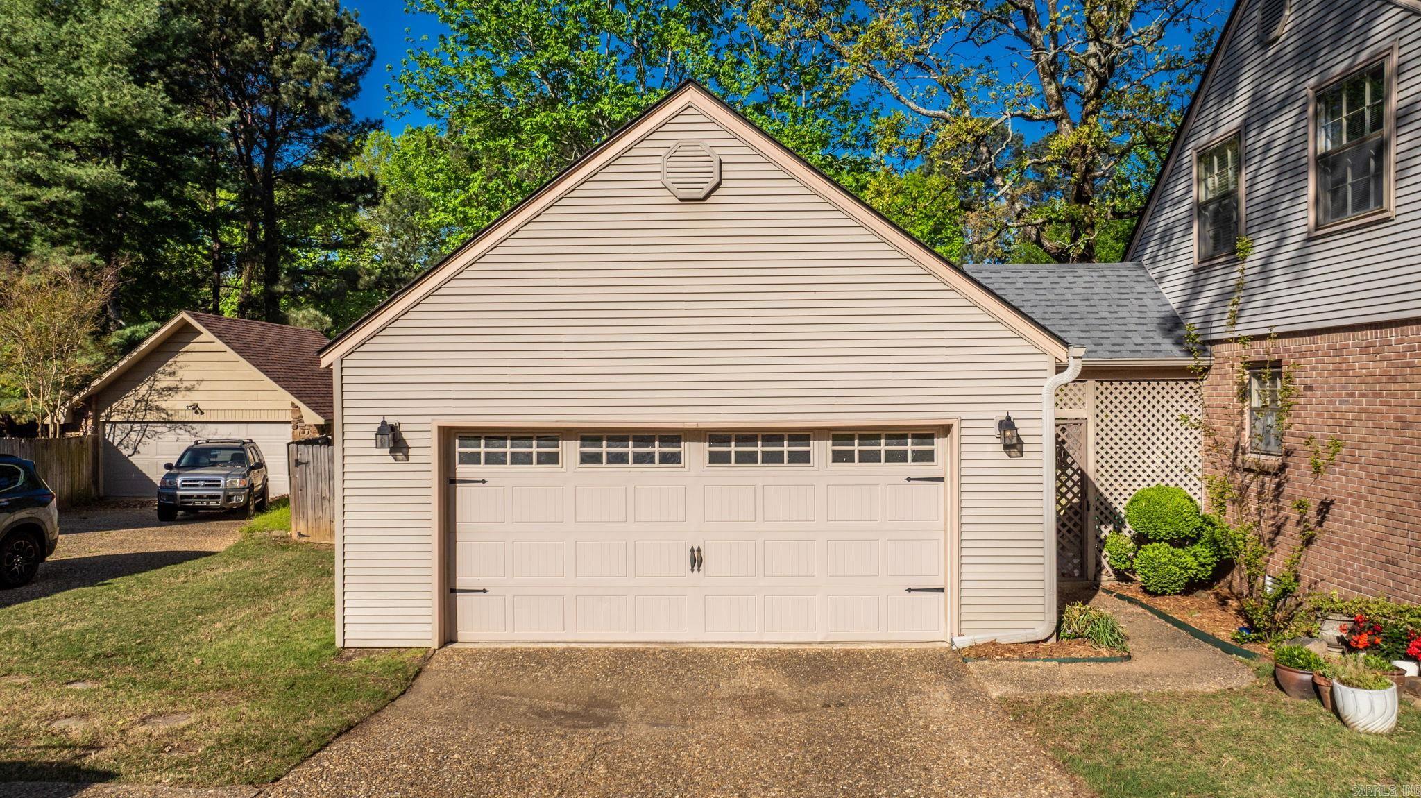 LONGLEA - Residential