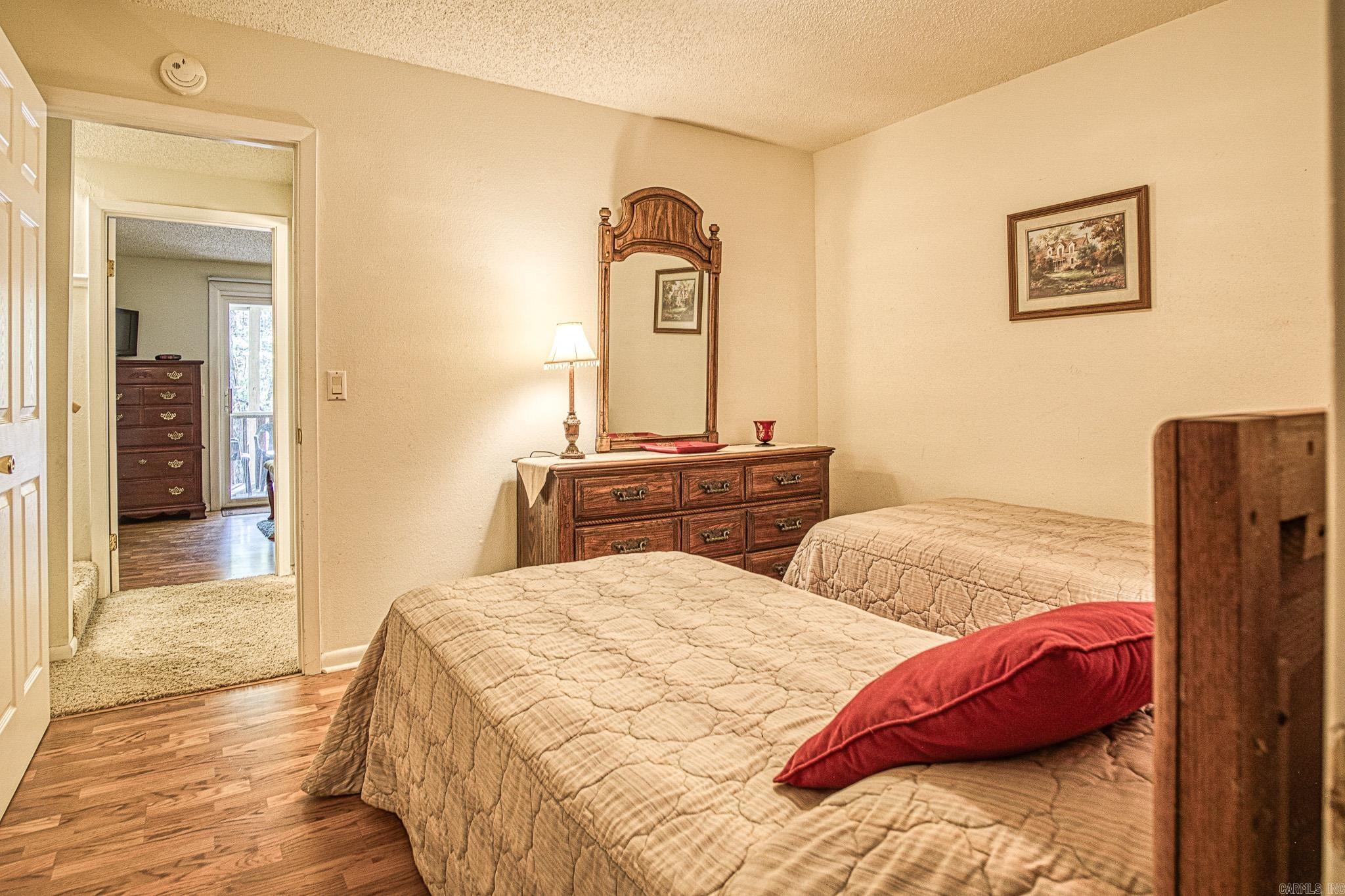 VALENCIA COURTS - Residential