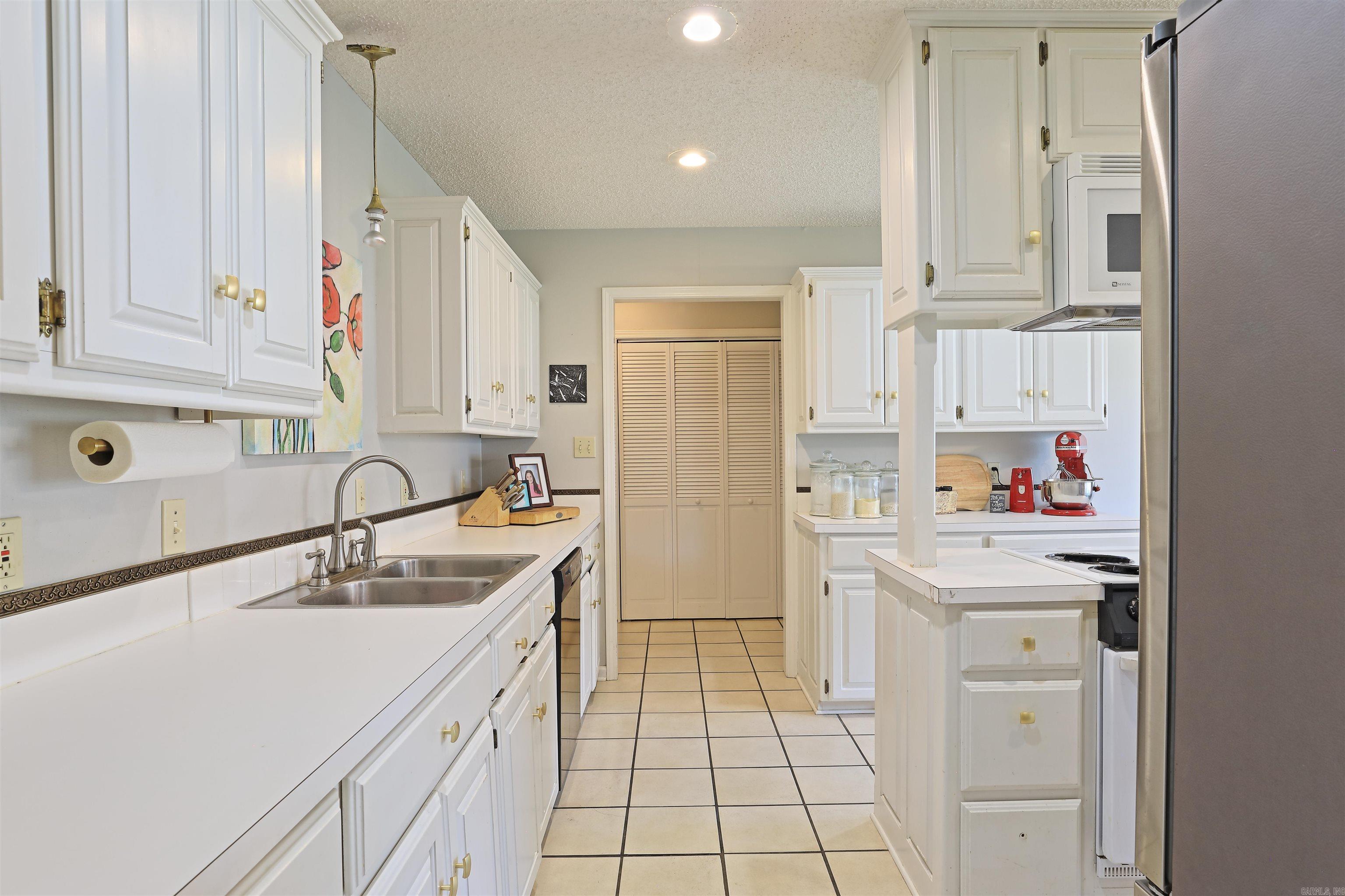 Regal Oaks Phase I - Residential